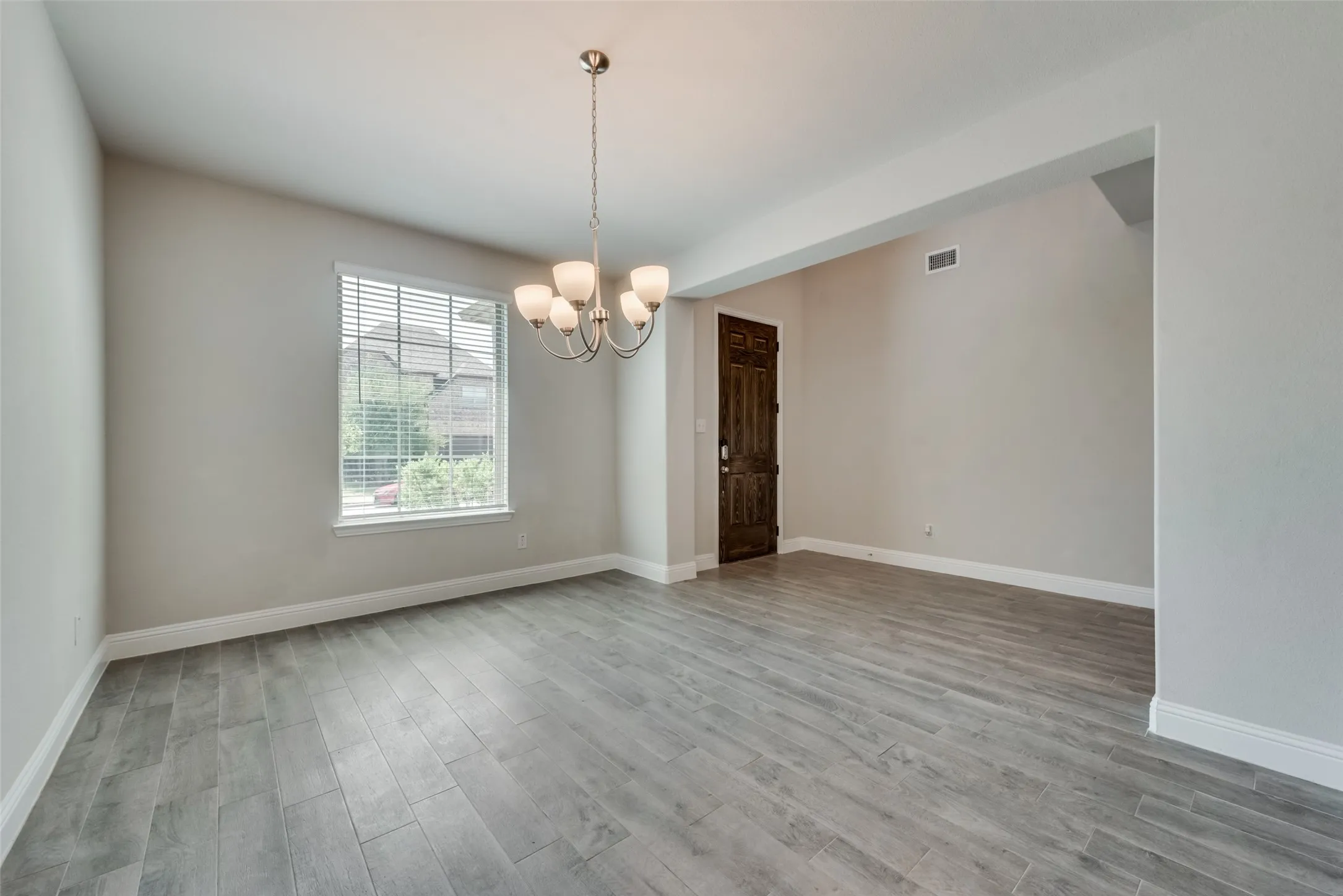 Single Family Residence For Sale in Collin County , 2800 Country Church Road, Mc Kinney, Texas 75071, 4 Bedroom, 3 Bathroom, 2 Garage spaces, 2,655 Sqft, built in 2020, mls#21285292, Real Estate Agent in Mc Kinney, Homes For Sale in Collin county, Homes For Sale in Mc Kinney, Realtor in Mc Kinney Texas, Real Estate Brokerage Independent Realty Texas, Luminita Cordes Realtor