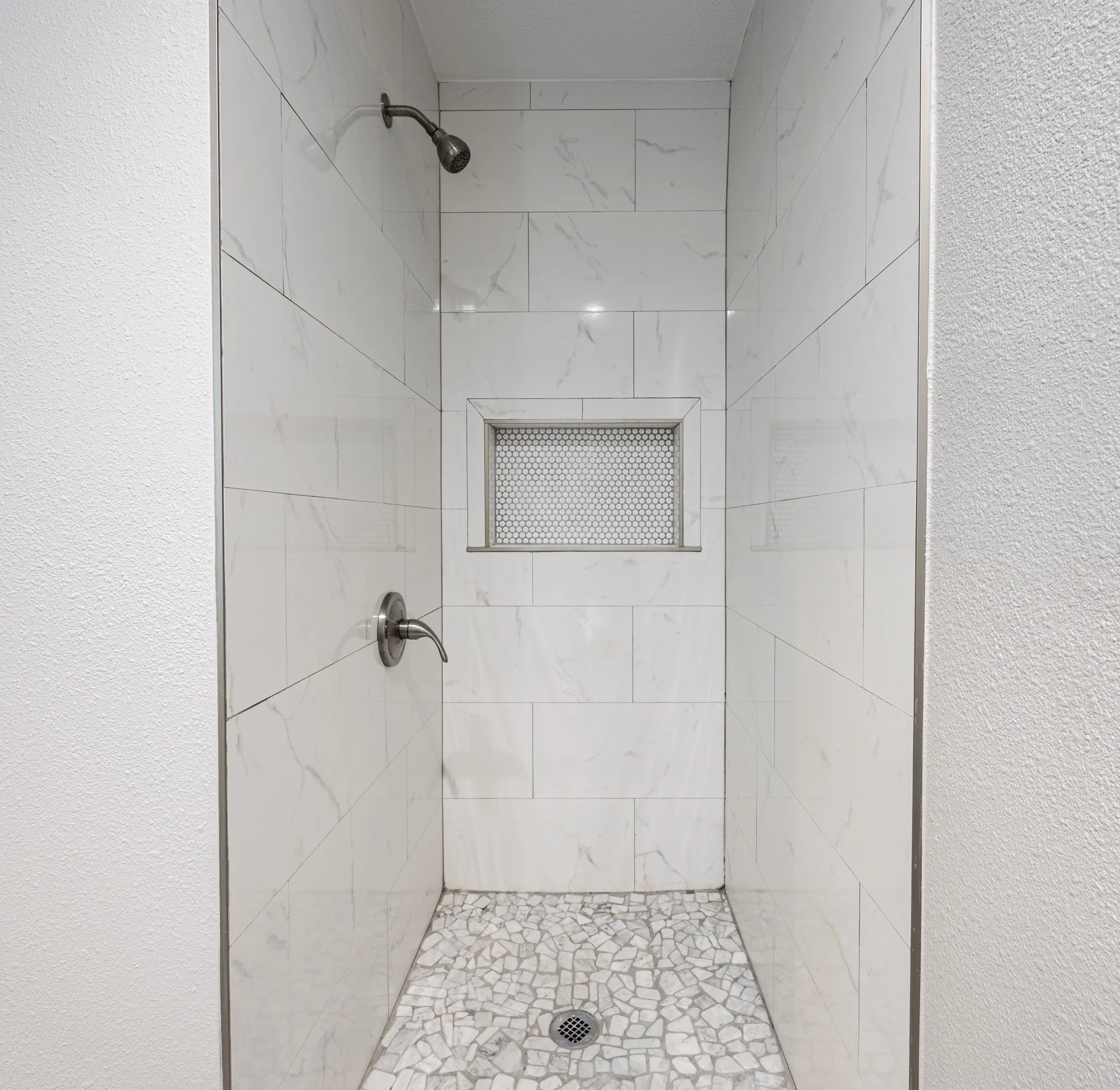 Single Family Residence For Sale in Tarrant County , 4324 Geddes Avenue, Fort Worth, Texas 76107, 2 Bedrooms, 2 Bathrooms, Garage spaces, 750 Sqft, built in 1942, Price $299,000, mls#21286094, Real Estate Agent in Fort Worth, Homes For Sale in Tarrant county, Homes For Sale in Fort Worth, Realtor in Fort Worth Texas, Real Estate Brokerage Independent Realty Texas, Luminita Cordes Realtor