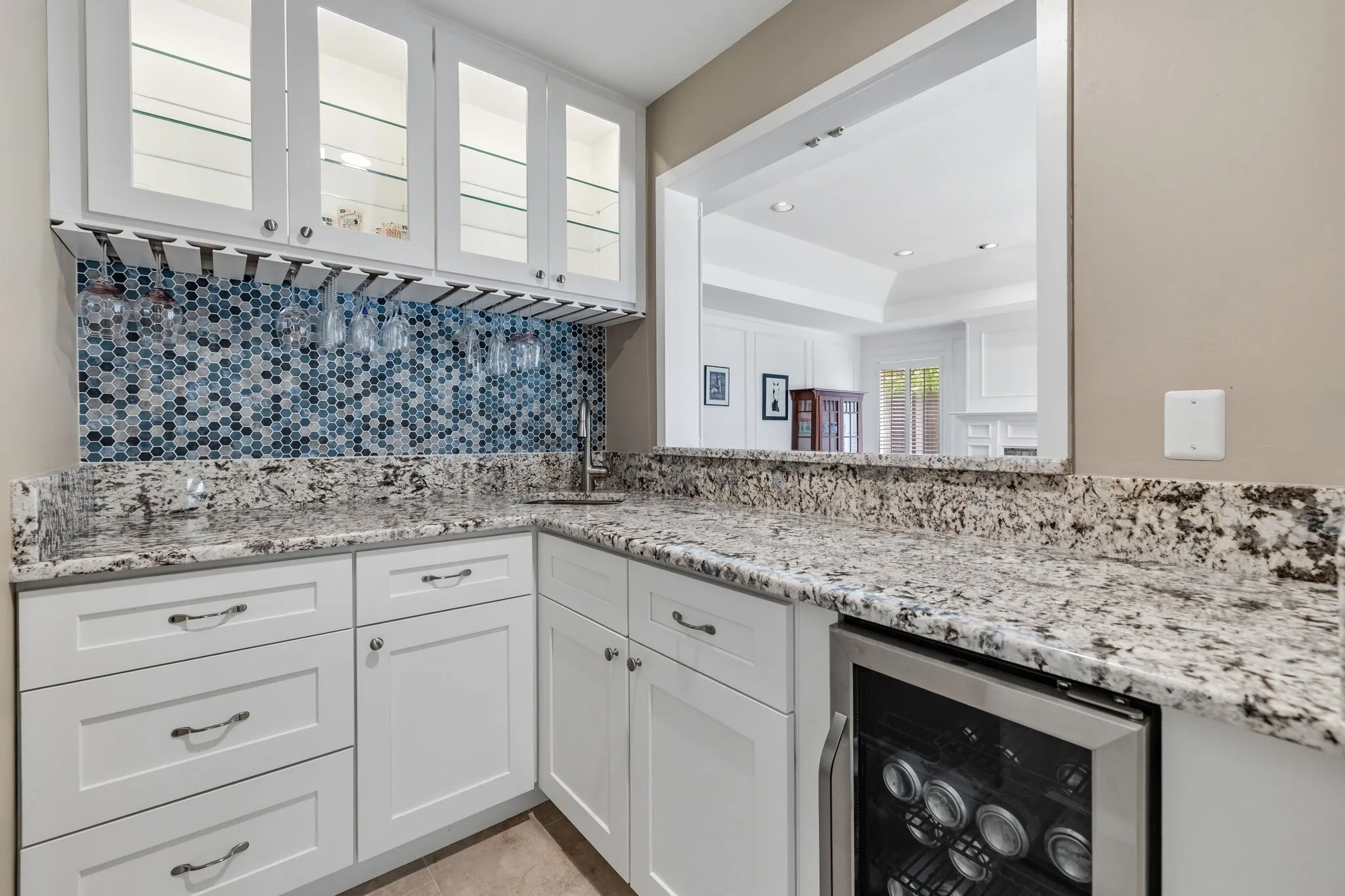 Single Family Residence For Sale in Collin County , 5812 Gallant Fox Lane, Plano, Texas 75093, 4 Bedroom, 4 Bathroom, 2 Garage spaces, 3,120 Sqft, built in 1982, mls#21282975, Real Estate Agent in Plano, Homes For Sale in Collin county, Homes For Sale in Plano, Realtor in Plano Texas, Real Estate Brokerage Independent Realty Texas, Luminita Cordes Realtor