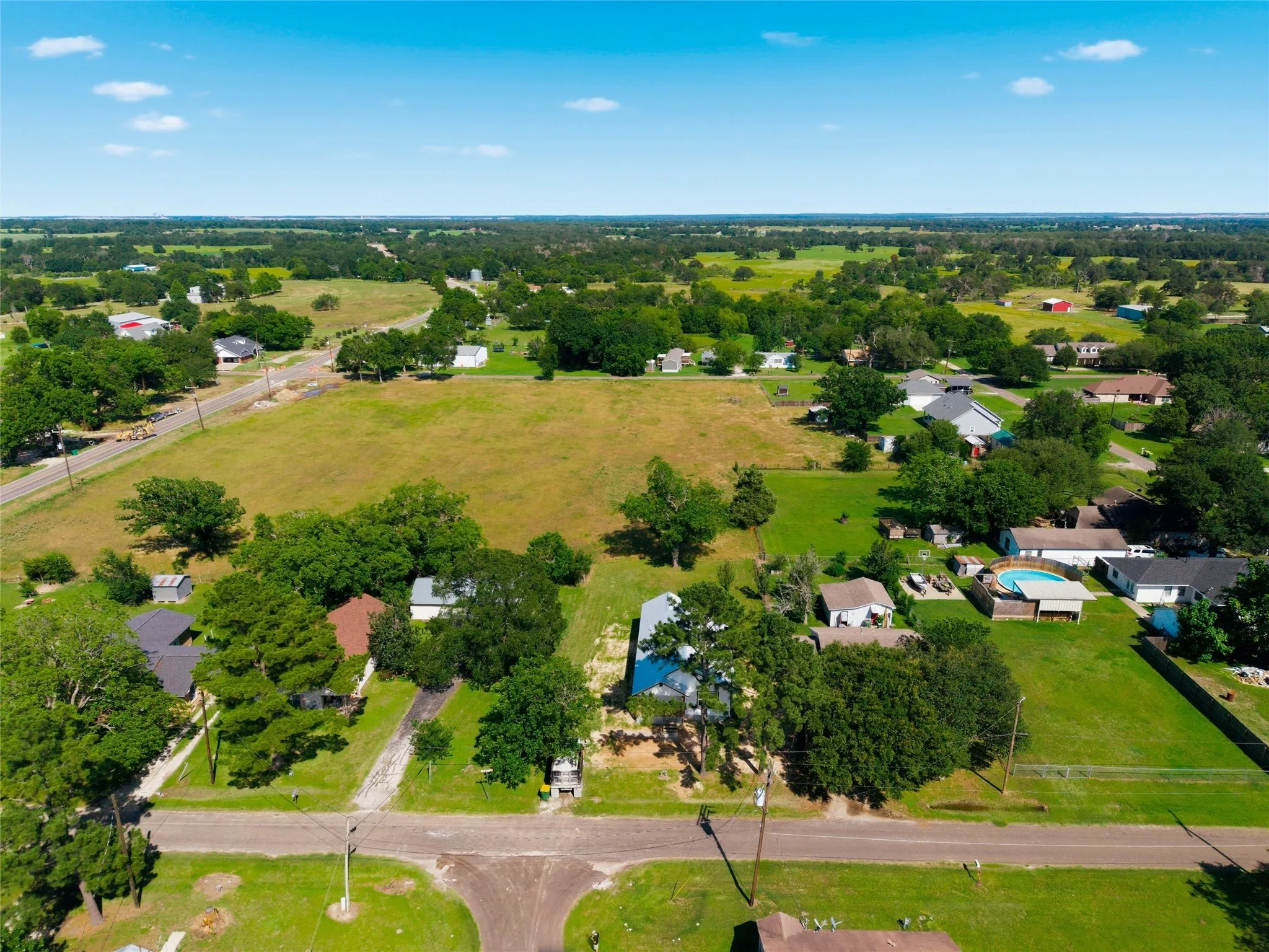 Single Family Residence For Sale in Robertson County , 204 S Anderson Street, Bremond, Texas 76629, 3 Bedroom, 2 Bathroom, Garage spaces, 1,204 Sqft, built in 2024, mls#21286102, Real Estate Agent in Bremond, Homes For Sale in Robertson county, Homes For Sale in Bremond, Realtor in Bremond Texas, Real Estate Brokerage Independent Realty Texas, Luminita Cordes Realtor
