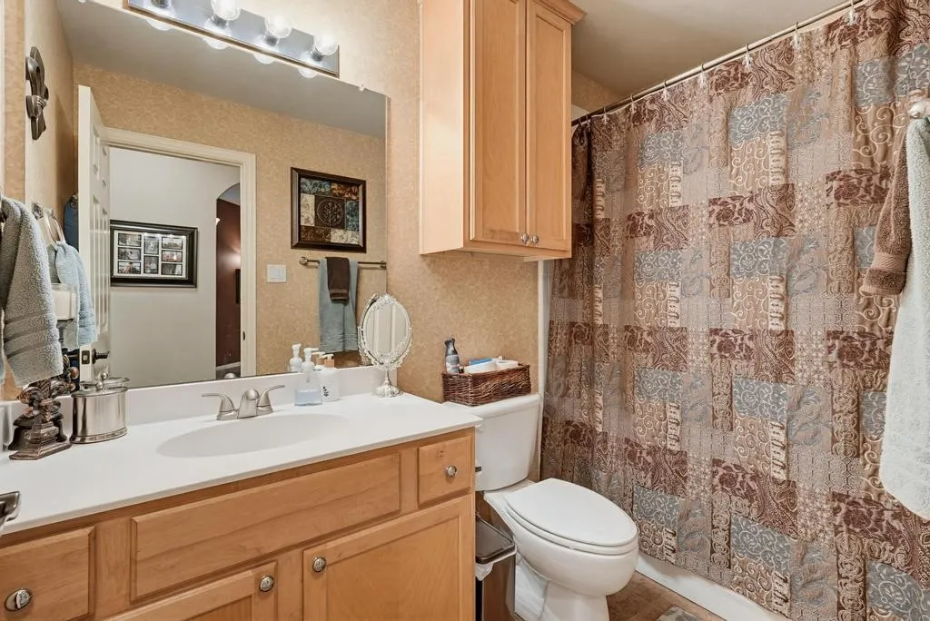 Single Family Residence For Sale in Tarrant County , 5204 Appalachian Way, Fort Worth, Texas 76123, 4 Bedrooms, 2 Bathrooms, 2 Garage spaces, 2,268 Sqft, built in 2002, Price $325,000, mls#21286121, Real Estate Agent in Fort Worth, Homes For Sale in Tarrant county, Homes For Sale in Fort Worth, Realtor in Fort Worth Texas, Real Estate Brokerage Independent Realty Texas, Luminita Cordes Realtor