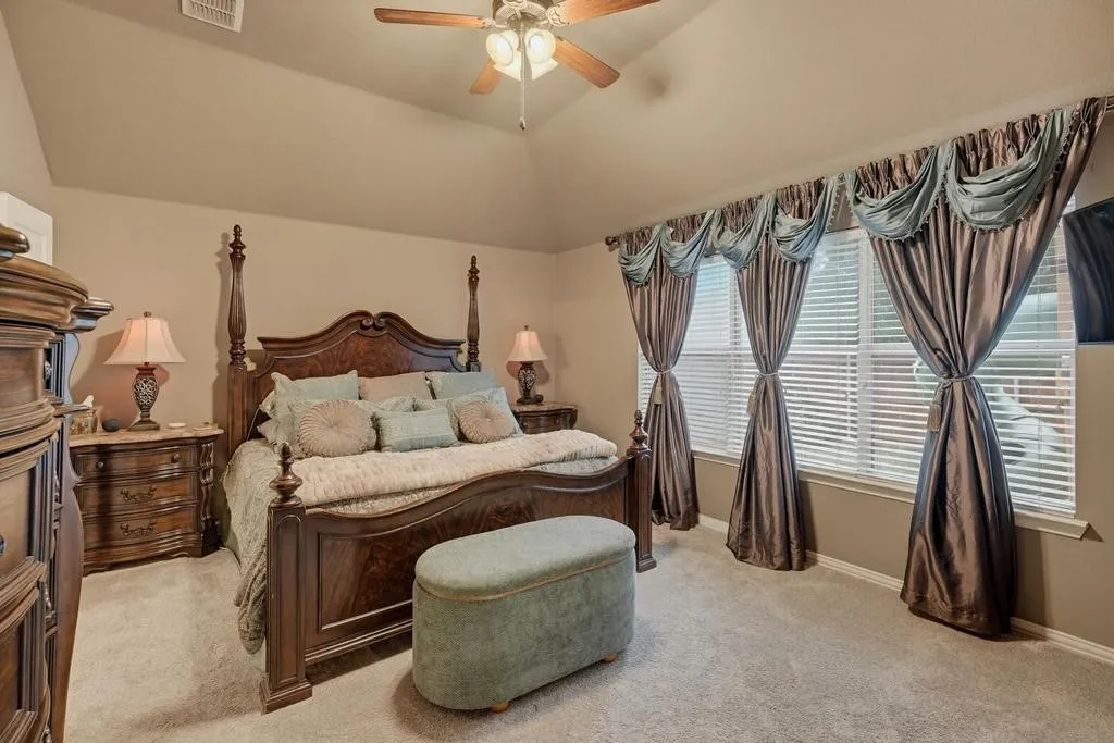 Single Family Residence For Sale in Tarrant County , 5204 Appalachian Way, Fort Worth, Texas 76123, 4 Bedrooms, 2 Bathrooms, 2 Garage spaces, 2,268 Sqft, built in 2002, Price $325,000, mls#21286121, Real Estate Agent in Fort Worth, Homes For Sale in Tarrant county, Homes For Sale in Fort Worth, Realtor in Fort Worth Texas, Real Estate Brokerage Independent Realty Texas, Luminita Cordes Realtor