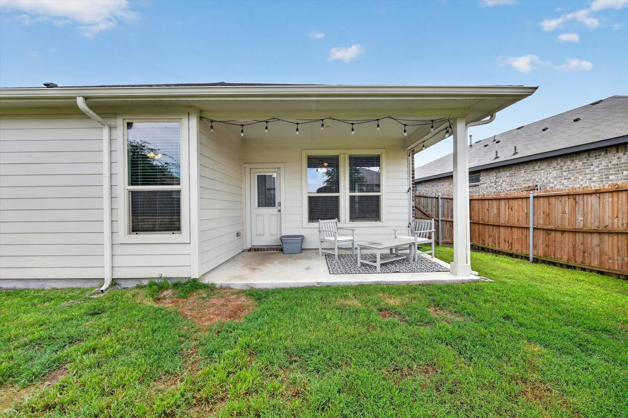 Single Family Residence For Sale in Parker County , 2428 O'Connor Ranch Drive, Weatherford, Texas 76087, 3 Bedroom, 2 Bathroom, 2 Garage spaces, 1,736 Sqft, built in 2021, mls#21286074, Real Estate Agent in Weatherford, Homes For Sale in Parker county, Homes For Sale in Weatherford, Realtor in Weatherford Texas, Real Estate Brokerage Independent Realty Texas, Luminita Cordes Realtor