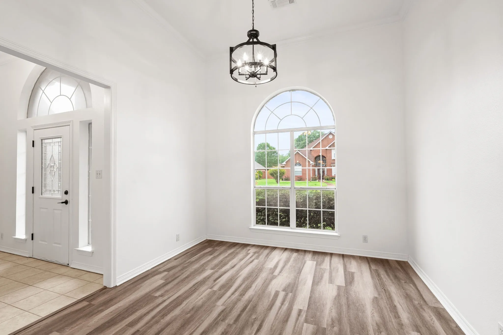 separate dining room
