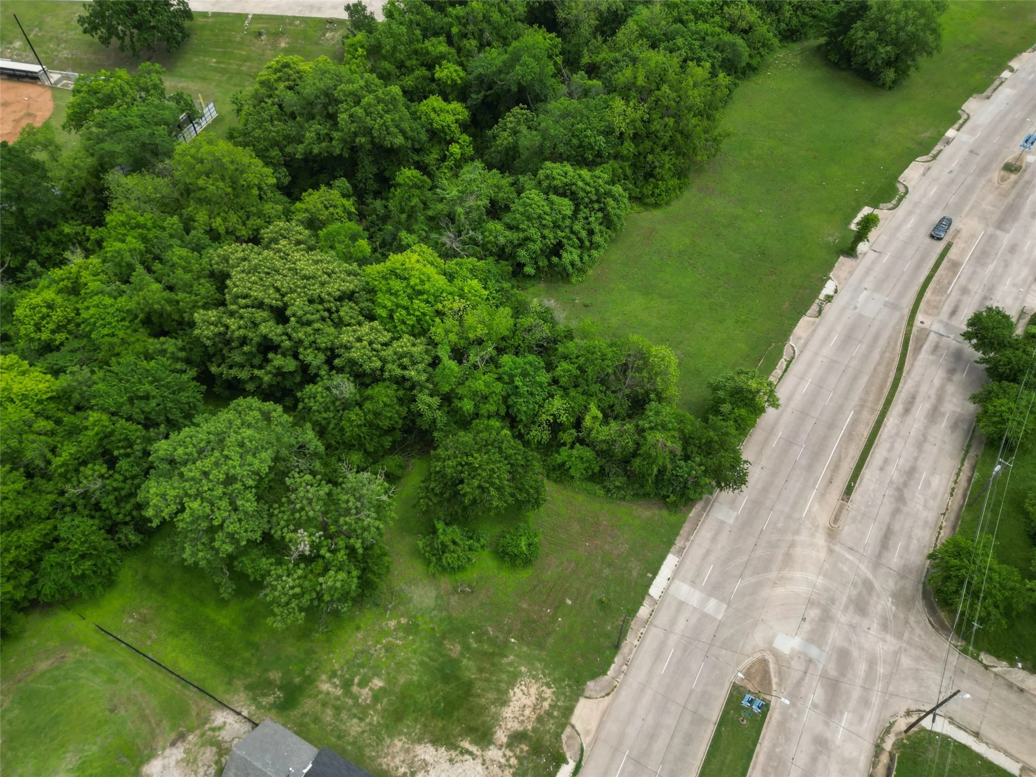 Unimproved Land For Sale in Dallas County , 654 S Corinth Street Road, Dallas, Texas 75203, 0, 0, Garage spaces, 0 Sqft, built in 0, mls#21286136, Real Estate Agent in Dallas, Homes For Sale in Dallas county, Homes For Sale in Dallas, Realtor in Dallas Texas, Real Estate Brokerage Independent Realty Texas, Luminita Cordes Realtor