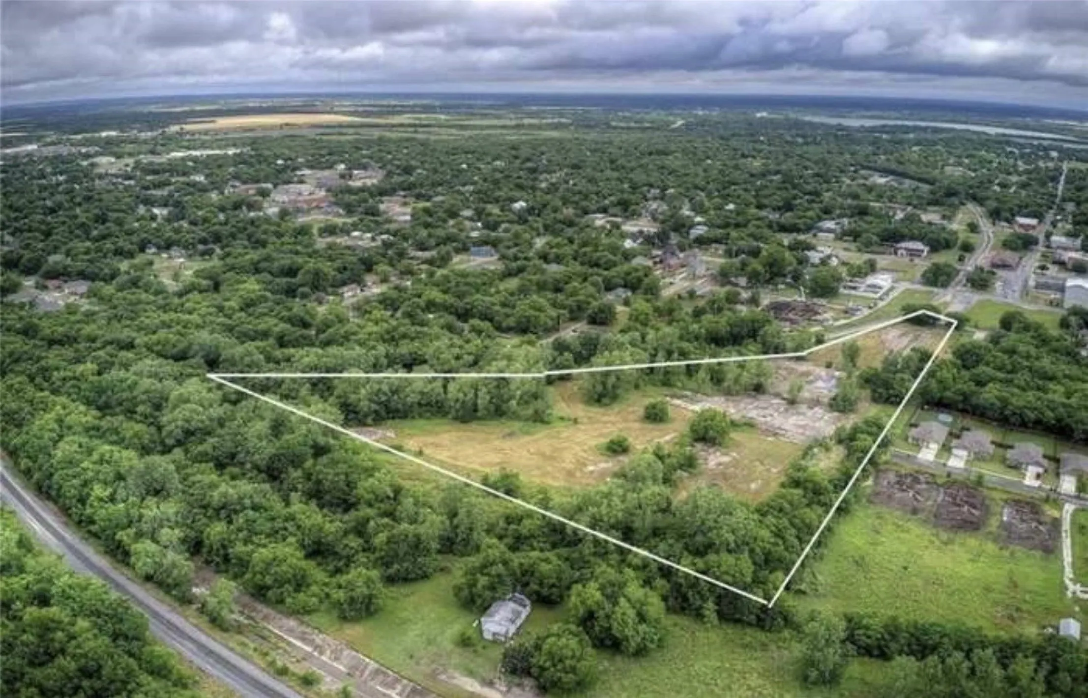 Unimproved Land For Sale in Hunt County , 3000 Spencer Street, Greenville, Texas 75401, 0, 0, Garage spaces, 0 Sqft, built in 0, Price $2,100,000, mls#21286137, Real Estate Agent in Greenville, Homes For Sale in Hunt county, Homes For Sale in Greenville, Realtor in Greenville Texas, Real Estate Brokerage Independent Realty Texas, Luminita Cordes Realtor