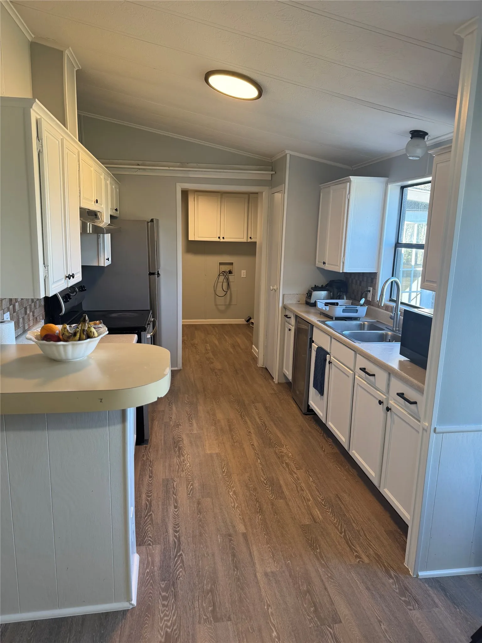 Mobile Home For Sale in Van Zandt County , 320 Vz County Road 3814, Wills Point, Texas 75169, 4 Bedroom, 2 Bathroom, 1 Garage spaces, 1,568 Sqft, built in 1983, mls#21284769, Real Estate Agent in Wills Point, Homes For Sale in Van Zandt county, Homes For Sale in Wills Point, Realtor in Wills Point Texas, Real Estate Brokerage Independent Realty Texas, Luminita Cordes Realtor