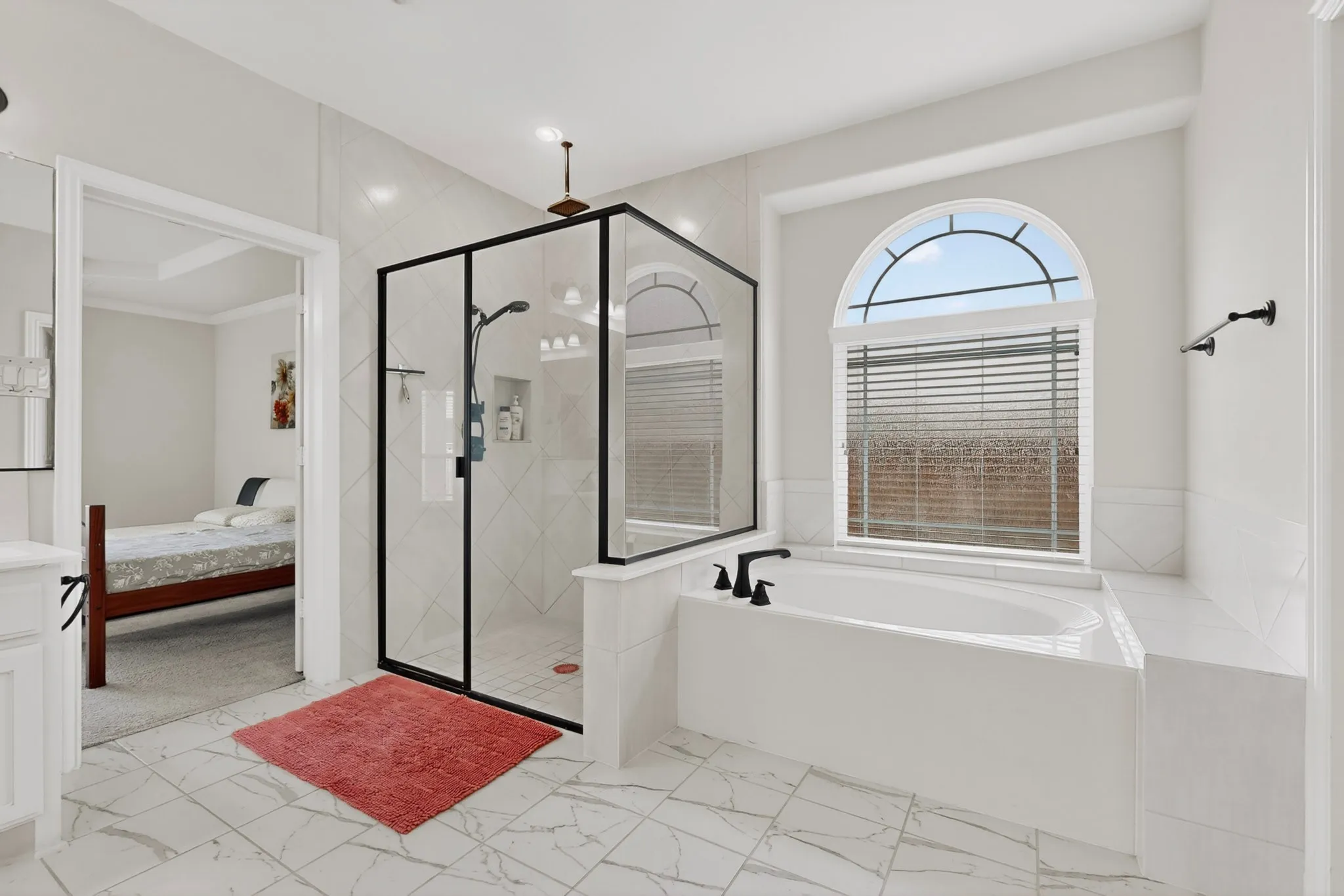 Single Family Residence For Sale in Tarrant County , 1296 Pleasant Run Drive, Haslet, Texas 76052, 6 Bedroom, 4 Bathroom, 3 Garage spaces, 4,419 Sqft, built in 2021, mls#21285651, Real Estate Agent in Haslet, Homes For Sale in Tarrant county, Homes For Sale in Haslet, Realtor in Haslet Texas, Real Estate Brokerage Independent Realty Texas, Luminita Cordes Realtor