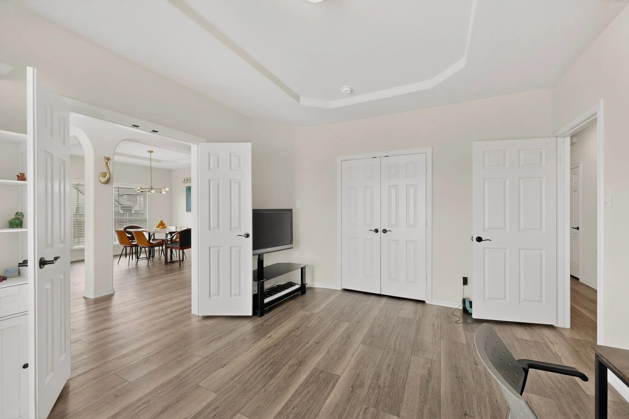 Single Family Residence For Sale in Tarrant County , 1296 Pleasant Run Drive, Haslet, Texas 76052, 6 Bedroom, 4 Bathroom, 3 Garage spaces, 4,419 Sqft, built in 2021, mls#21285651, Real Estate Agent in Haslet, Homes For Sale in Tarrant county, Homes For Sale in Haslet, Realtor in Haslet Texas, Real Estate Brokerage Independent Realty Texas, Luminita Cordes Realtor