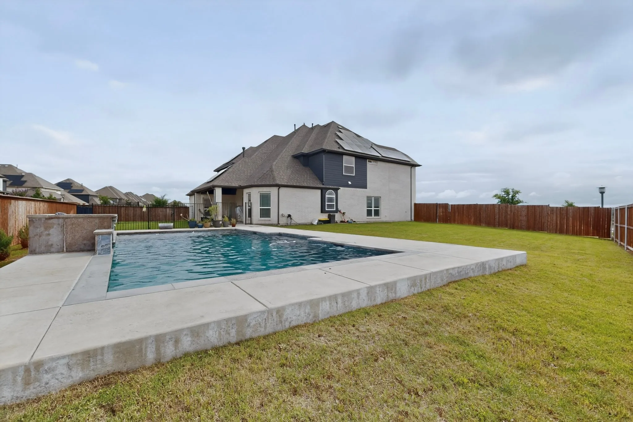 Single Family Residence For Sale in Tarrant County , 1296 Pleasant Run Drive, Haslet, Texas 76052, 6 Bedroom, 4 Bathroom, 3 Garage spaces, 4,419 Sqft, built in 2021, mls#21285651, Real Estate Agent in Haslet, Homes For Sale in Tarrant county, Homes For Sale in Haslet, Realtor in Haslet Texas, Real Estate Brokerage Independent Realty Texas, Luminita Cordes Realtor