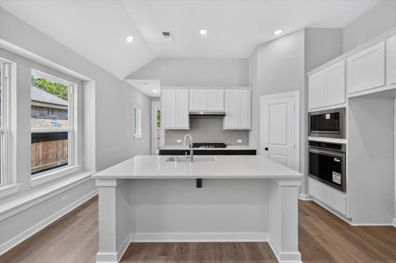 Single Family Residence For Sale in Grayson County , 3710 Southbend Drive, Denison, Texas 75020, 3 Bedroom, 2 Bathroom, 2 Garage spaces, 1,618 Sqft, built in 2026, mls#21286181, Real Estate Agent in Denison, Homes For Sale in Grayson county, Homes For Sale in Denison, Realtor in Denison Texas, Real Estate Brokerage Independent Realty Texas, Luminita Cordes Realtor