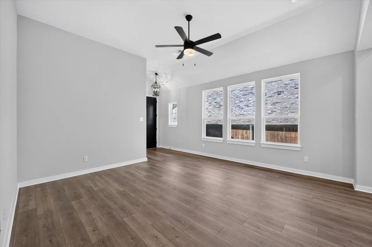 Single Family Residence For Sale in Grayson County , 3710 Southbend Drive, Denison, Texas 75020, 3 Bedroom, 2 Bathroom, 2 Garage spaces, 1,618 Sqft, built in 2026, mls#21286181, Real Estate Agent in Denison, Homes For Sale in Grayson county, Homes For Sale in Denison, Realtor in Denison Texas, Real Estate Brokerage Independent Realty Texas, Luminita Cordes Realtor
