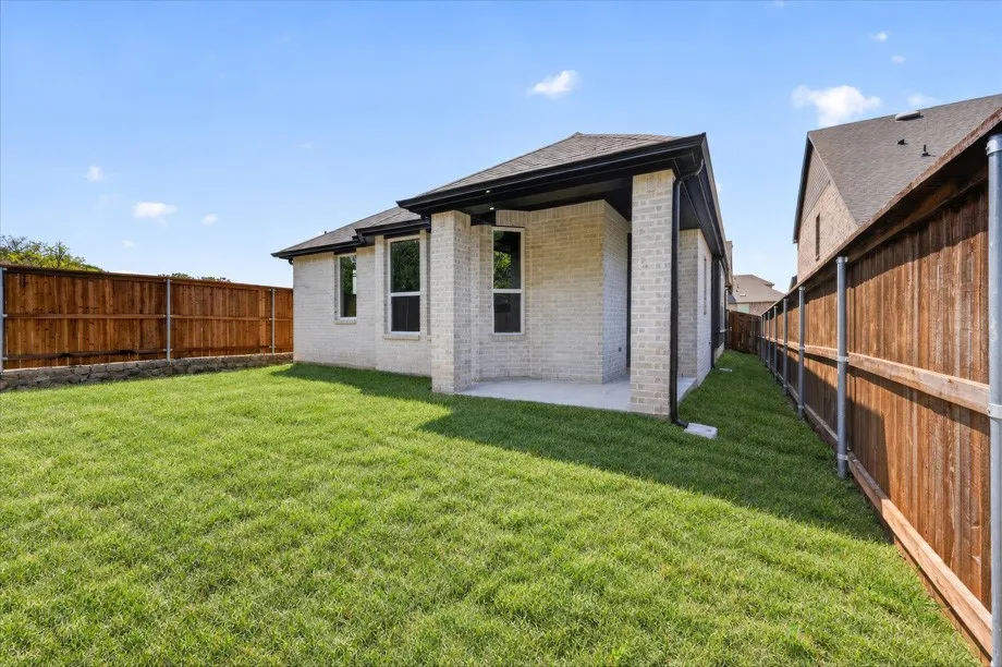 Single Family Residence For Sale in Grayson County , 3710 Southbend Drive, Denison, Texas 75020, 3 Bedroom, 2 Bathroom, 2 Garage spaces, 1,618 Sqft, built in 2026, mls#21286181, Real Estate Agent in Denison, Homes For Sale in Grayson county, Homes For Sale in Denison, Realtor in Denison Texas, Real Estate Brokerage Independent Realty Texas, Luminita Cordes Realtor