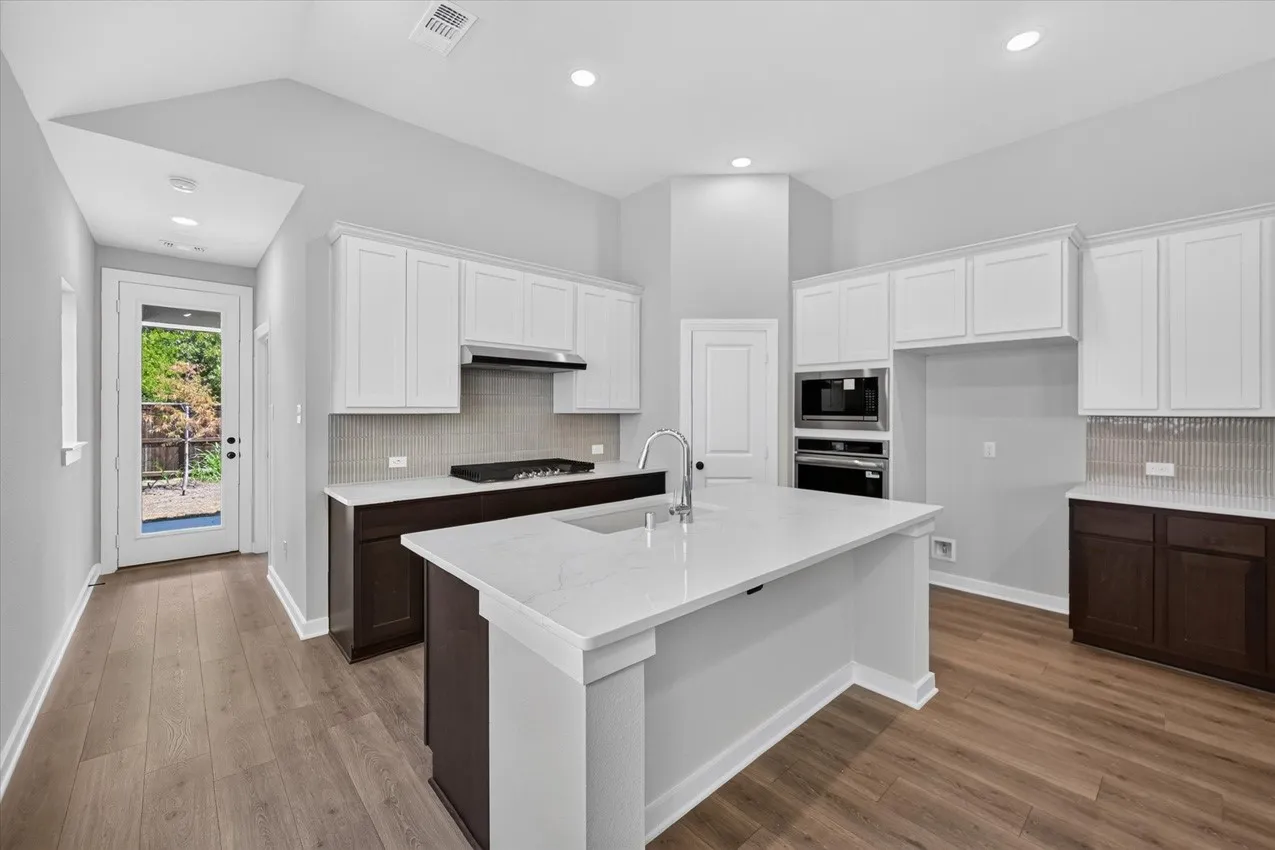 Single Family Residence For Sale in Grayson County , 3710 Southbend Drive, Denison, Texas 75020, 3 Bedroom, 2 Bathroom, 2 Garage spaces, 1,618 Sqft, built in 2026, mls#21286181, Real Estate Agent in Denison, Homes For Sale in Grayson county, Homes For Sale in Denison, Realtor in Denison Texas, Real Estate Brokerage Independent Realty Texas, Luminita Cordes Realtor