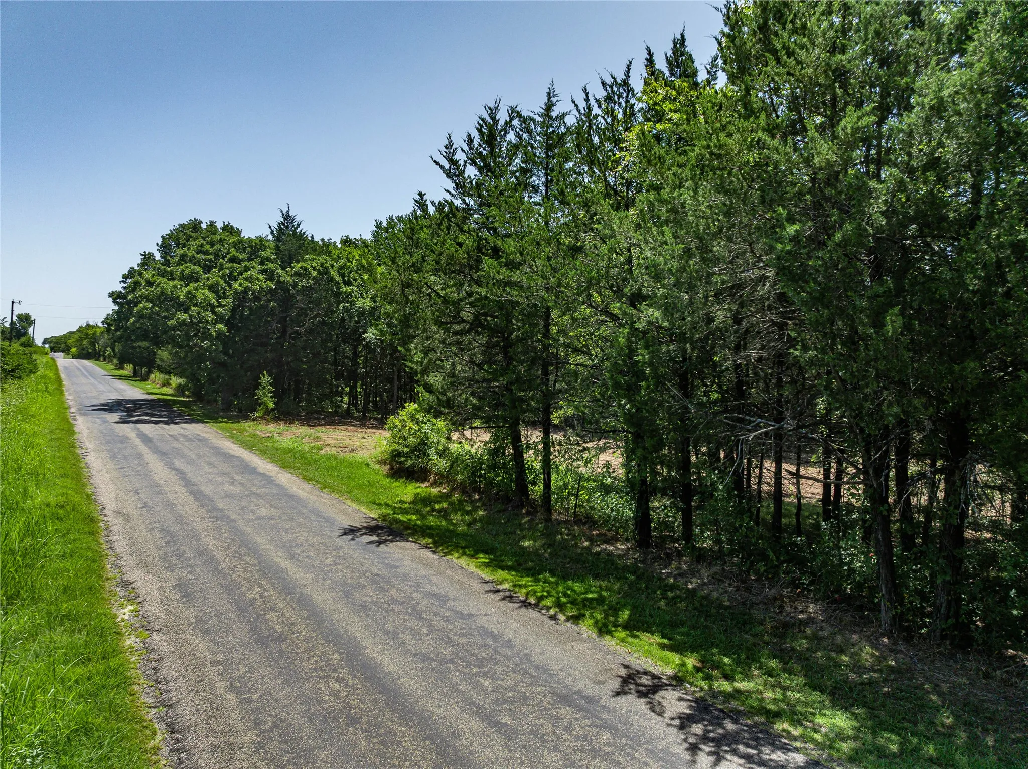 Unimproved Land For Sale in Grayson County , TBD Sandusky, Whitesboro, Texas 76273, 0, 0, Garage spaces, 0 Sqft, built in 0, Price $139,000, mls#21285455, Real Estate Agent in Whitesboro, Homes For Sale in Grayson county, Homes For Sale in Whitesboro, Realtor in Whitesboro Texas, Real Estate Brokerage Independent Realty Texas, Luminita Cordes Realtor