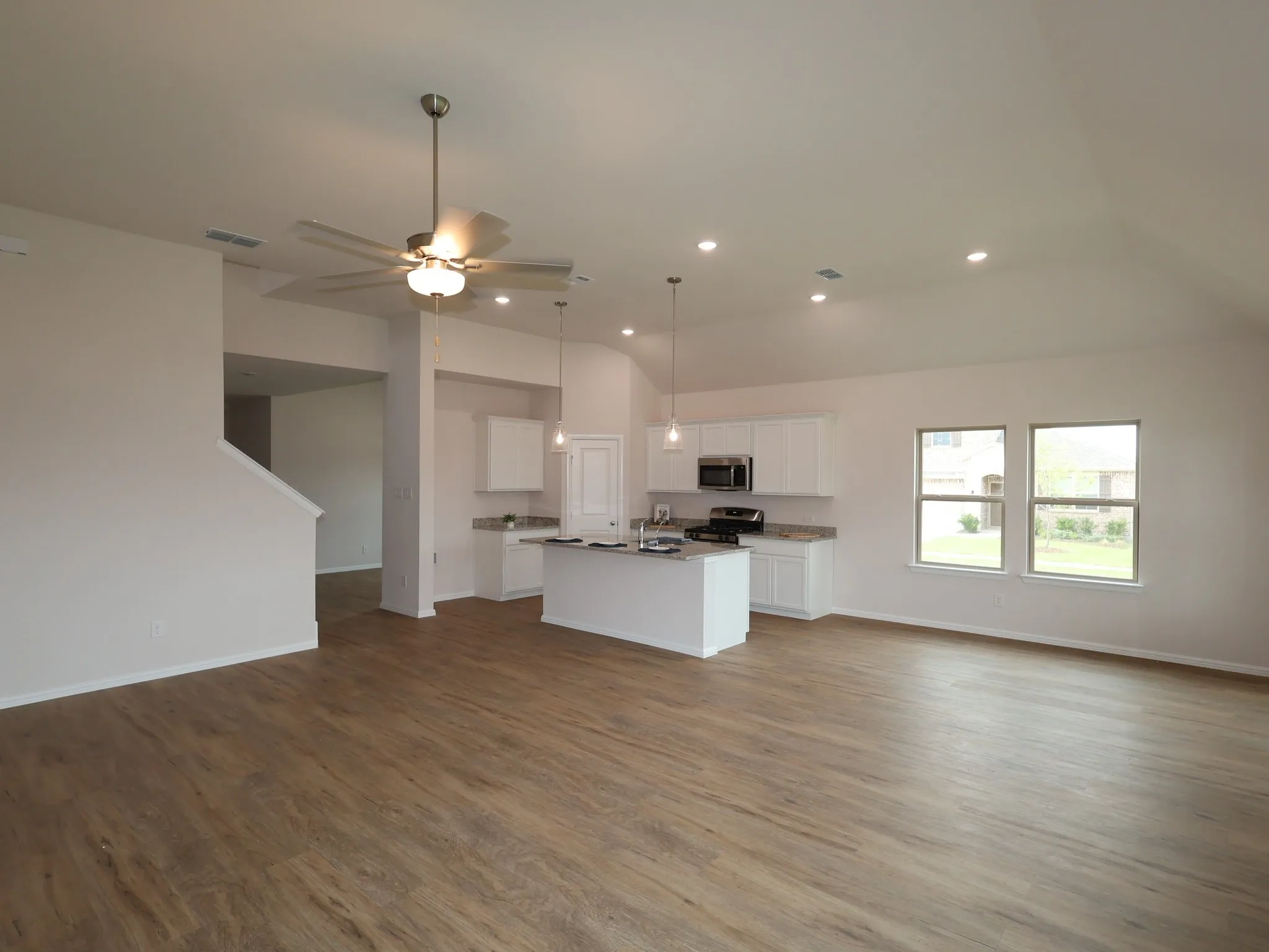 Single Family Residence For Sale in Hunt County , 100 Biscayne Lane, Royse City, Texas 75189, 4 Bedroom, 3 Bathroom, 2 Garage spaces, 2,425 Sqft, built in 2026, mls#21271828, Real Estate Agent in Royse City, Homes For Sale in Hunt county, Homes For Sale in Royse City, Realtor in Royse City Texas, Real Estate Brokerage Independent Realty Texas, Luminita Cordes Realtor