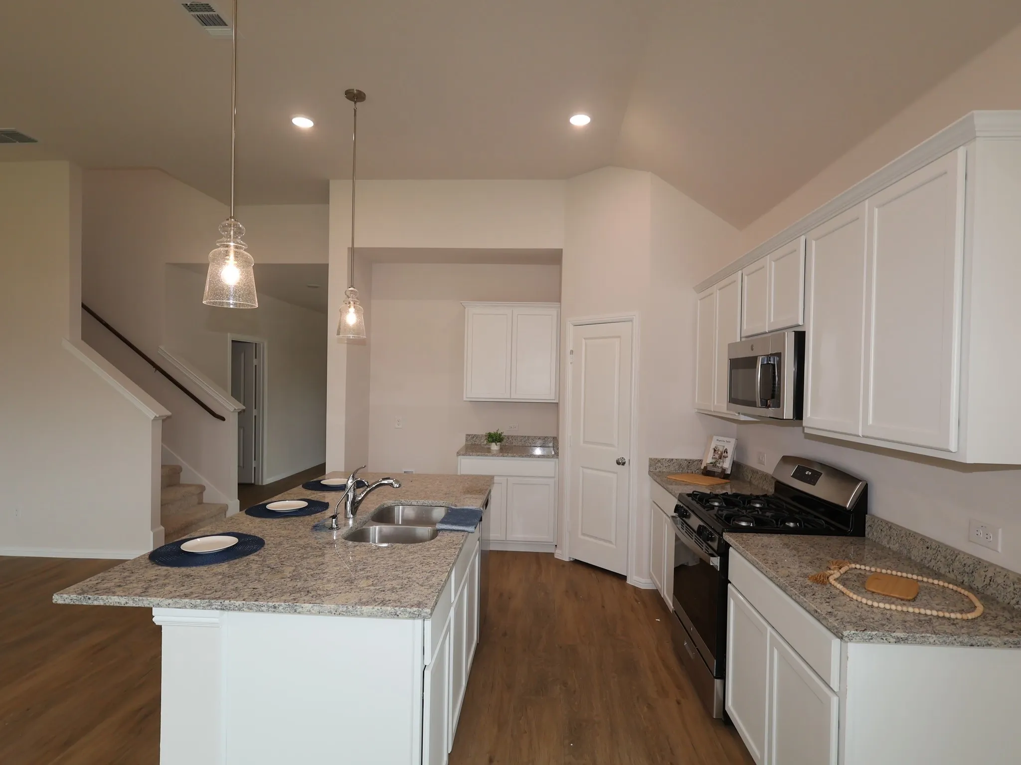 Single Family Residence For Sale in Hunt County , 100 Biscayne Lane, Royse City, Texas 75189, 4 Bedroom, 3 Bathroom, 2 Garage spaces, 2,425 Sqft, built in 2026, mls#21271828, Real Estate Agent in Royse City, Homes For Sale in Hunt county, Homes For Sale in Royse City, Realtor in Royse City Texas, Real Estate Brokerage Independent Realty Texas, Luminita Cordes Realtor
