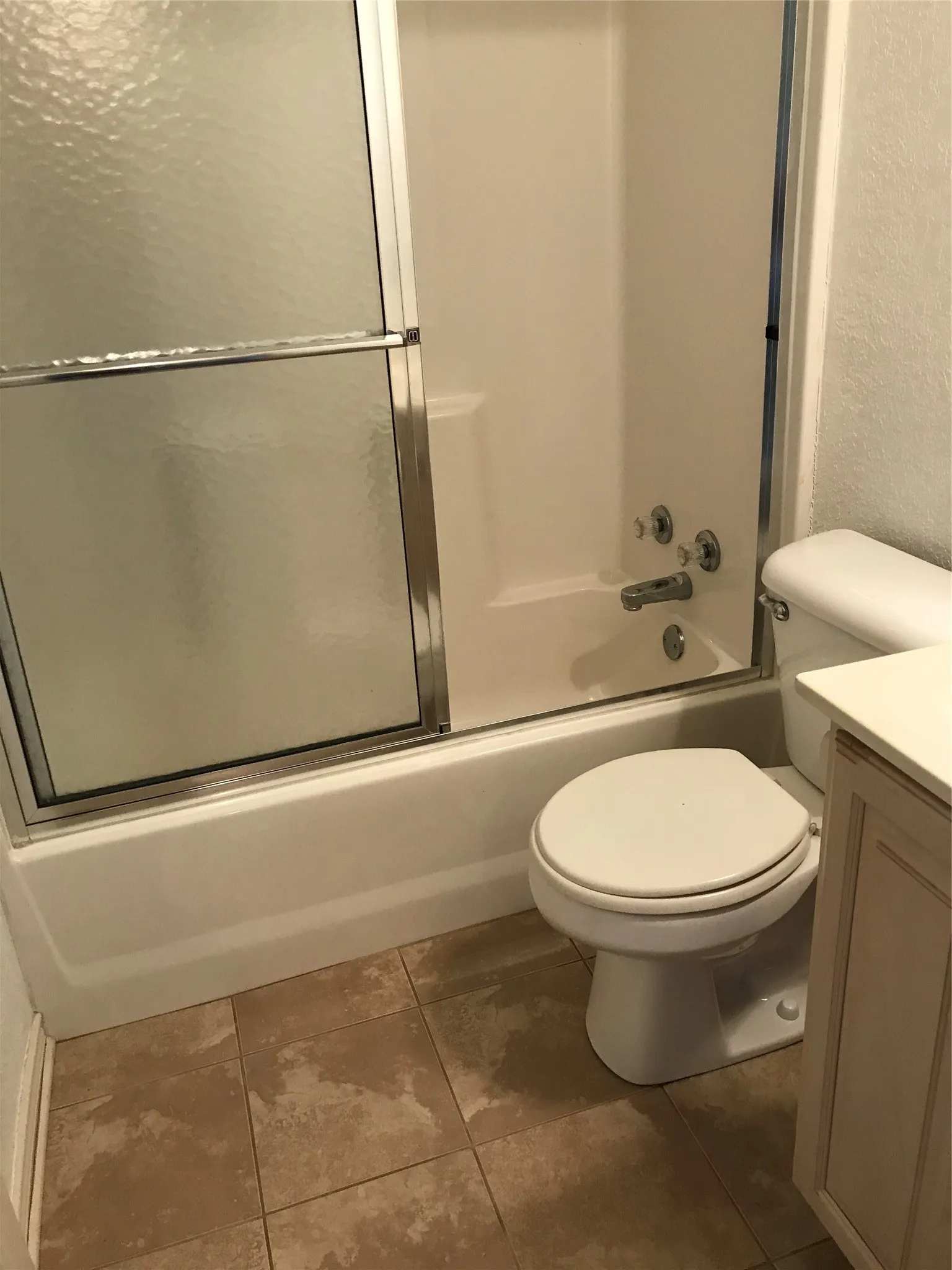 Single Family Residence For Sale in Wichita County , 3702 Alexandria Street, Wichita Falls, Texas 76310, 3 Bedroom, 2 Bathroom, 2 Garage spaces, 1,357 Sqft, built in 1988, mls#21286188, Real Estate Agent in Wichita Falls, Homes For Sale in Wichita county, Homes For Sale in Wichita Falls, Realtor in Wichita Falls Texas, Real Estate Brokerage Independent Realty Texas, Luminita Cordes Realtor
