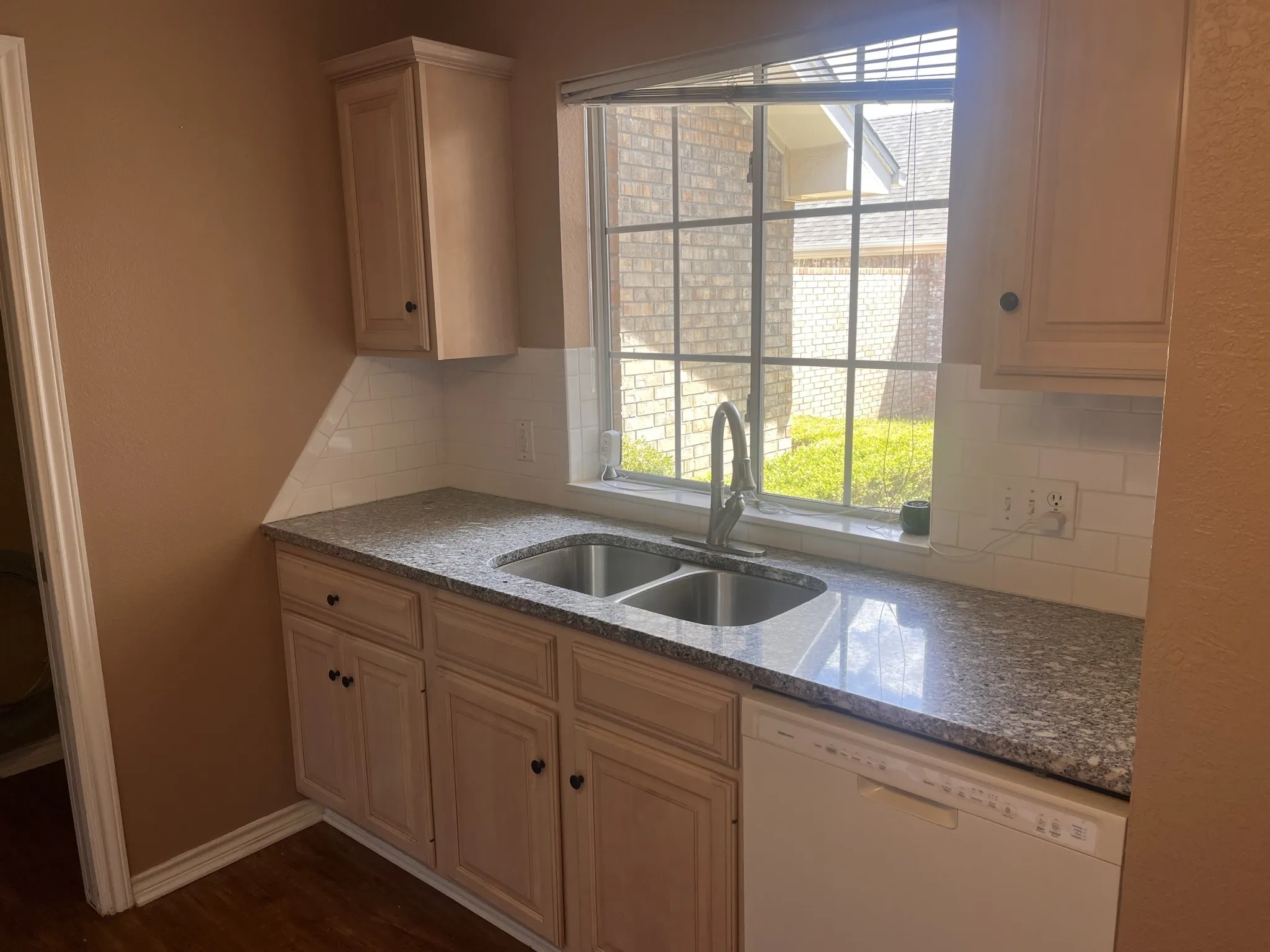 Single Family Residence For Sale in Wichita County , 3702 Alexandria Street, Wichita Falls, Texas 76310, 3 Bedroom, 2 Bathroom, 2 Garage spaces, 1,357 Sqft, built in 1988, mls#21286188, Real Estate Agent in Wichita Falls, Homes For Sale in Wichita county, Homes For Sale in Wichita Falls, Realtor in Wichita Falls Texas, Real Estate Brokerage Independent Realty Texas, Luminita Cordes Realtor