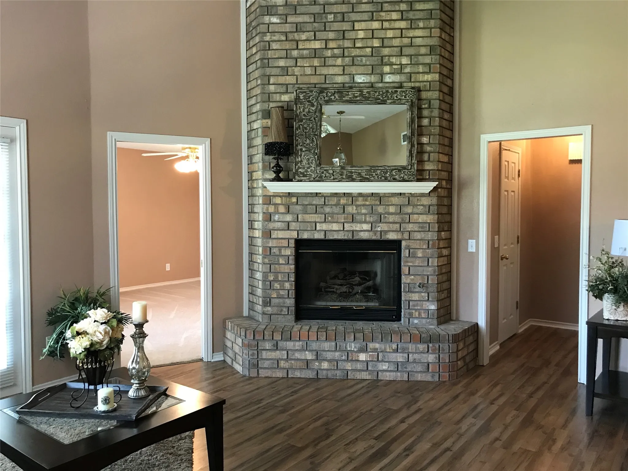 Single Family Residence For Sale in Wichita County , 3702 Alexandria Street, Wichita Falls, Texas 76310, 3 Bedroom, 2 Bathroom, 2 Garage spaces, 1,357 Sqft, built in 1988, mls#21286188, Real Estate Agent in Wichita Falls, Homes For Sale in Wichita county, Homes For Sale in Wichita Falls, Realtor in Wichita Falls Texas, Real Estate Brokerage Independent Realty Texas, Luminita Cordes Realtor