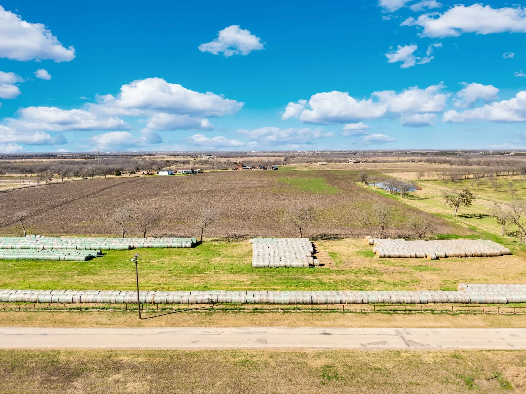Unimproved Land For Sale in Ellis County , 1920 Moseley Road, Ennis, Texas 75119, 0, 0, Garage spaces, 0 Sqft, built in 0, Price $999,990, mls#21285840, Real Estate Agent in Ennis, Homes For Sale in Ellis county, Homes For Sale in Ennis, Realtor in Ennis Texas, Real Estate Brokerage Independent Realty Texas, Luminita Cordes Realtor