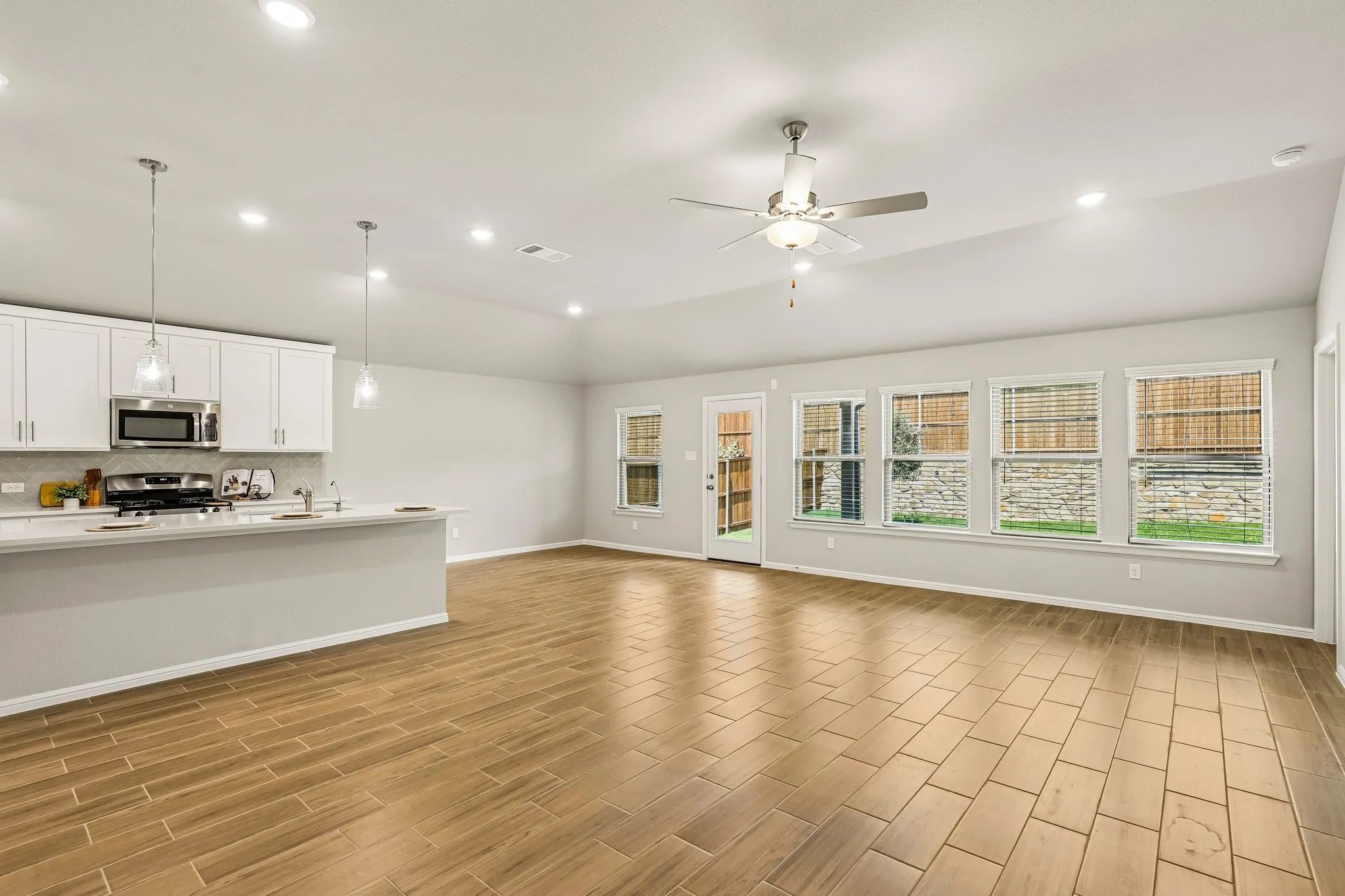 Single Family Residence For Sale in Tarrant County , 1713 Cambium Drive, Fort Worth, Texas 76131, 4 Bedroom, 3 Bathroom, 2 Garage spaces, 2,106 Sqft, built in 2026, mls#21270466, Real Estate Agent in Fort Worth, Homes For Sale in Tarrant county, Homes For Sale in Fort Worth, Realtor in Fort Worth Texas, Real Estate Brokerage Independent Realty Texas, Luminita Cordes Realtor