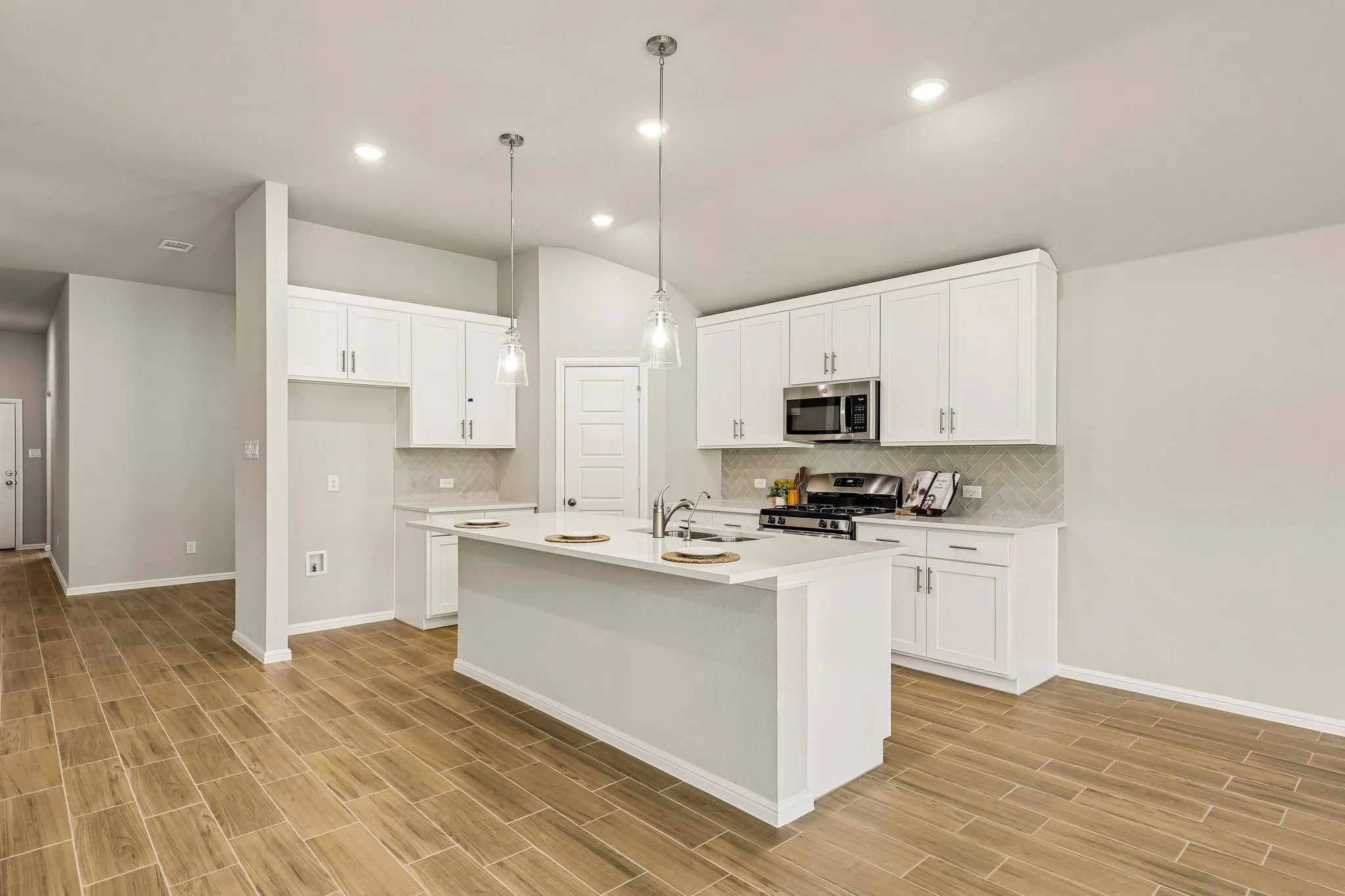 Single Family Residence For Sale in Tarrant County , 1713 Cambium Drive, Fort Worth, Texas 76131, 4 Bedroom, 3 Bathroom, 2 Garage spaces, 2,106 Sqft, built in 2026, mls#21270466, Real Estate Agent in Fort Worth, Homes For Sale in Tarrant county, Homes For Sale in Fort Worth, Realtor in Fort Worth Texas, Real Estate Brokerage Independent Realty Texas, Luminita Cordes Realtor