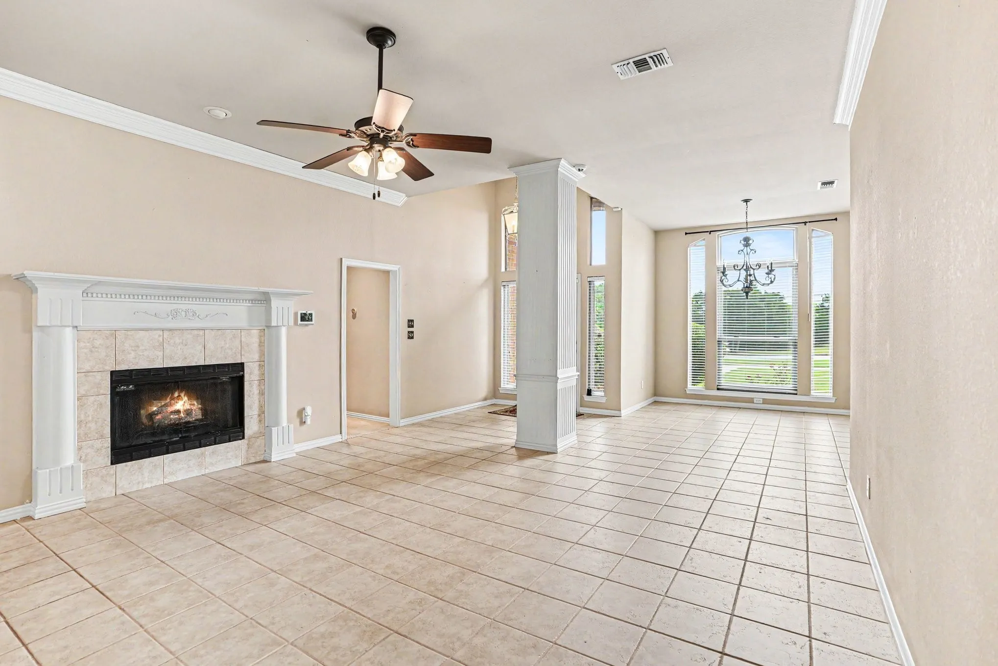 Single Family Residence For Sale in Ellis County , 3951 Joe Wilson Road, Midlothian, Texas 76065, 3 Bedrooms, 3 Bathrooms, 2 Garage spaces, 2,466 Sqft, built in 2000, Price $545,000, mls#21284032, Real Estate Agent in Midlothian, Homes For Sale in Ellis county, Homes For Sale in Midlothian, Realtor in Midlothian Texas, Real Estate Brokerage Independent Realty Texas, Luminita Cordes Realtor
