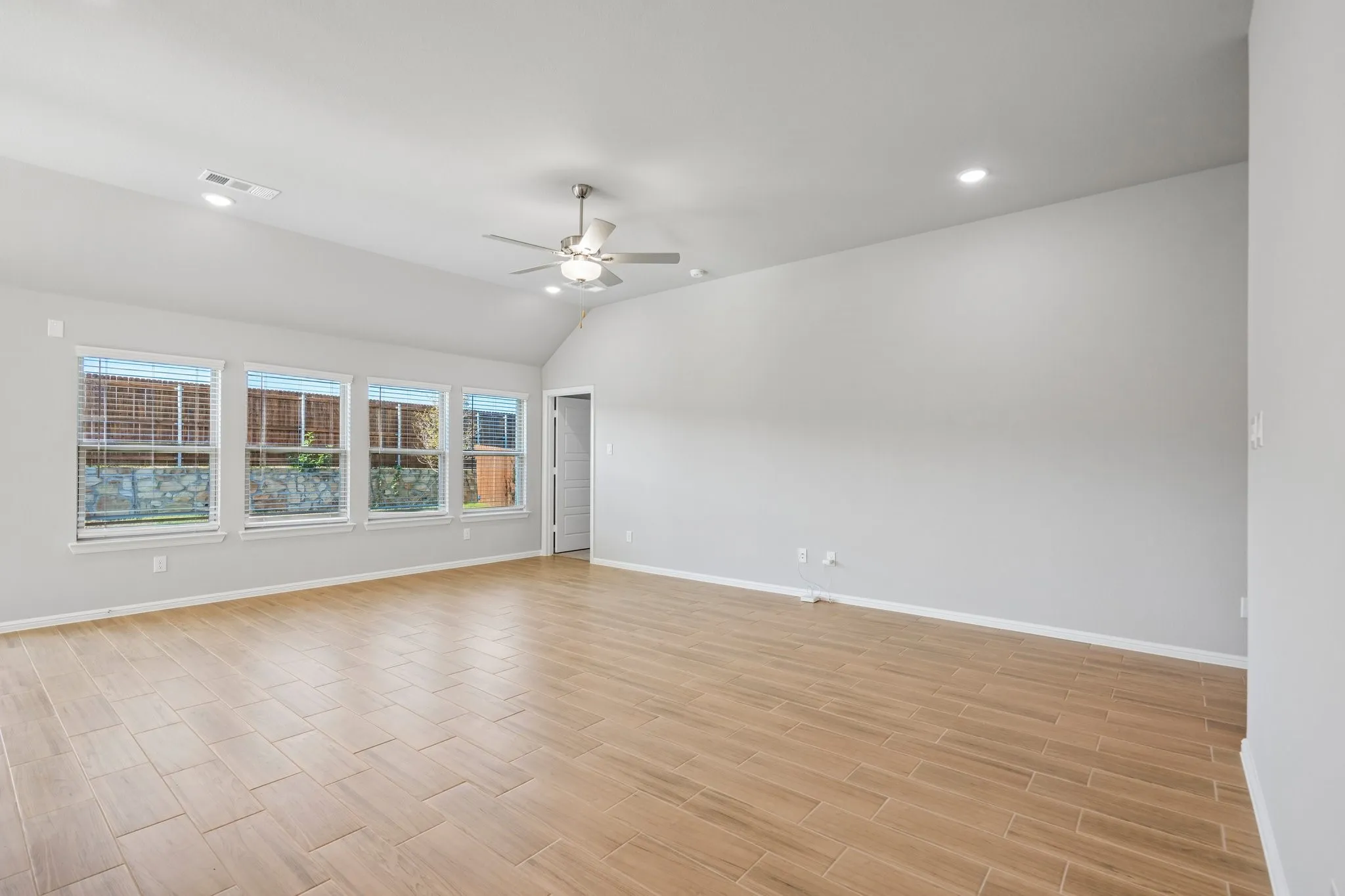 Single Family Residence For Sale in Collin County , 772 Grand Dale Drive, Lavon, Texas 75166, 4 Bedroom, 3 Bathroom, 2 Garage spaces, 2,184 Sqft, built in 2026, mls#21256931, Real Estate Agent in Lavon, Homes For Sale in Collin county, Homes For Sale in Lavon, Realtor in Lavon Texas, Real Estate Brokerage Independent Realty Texas, Luminita Cordes Realtor