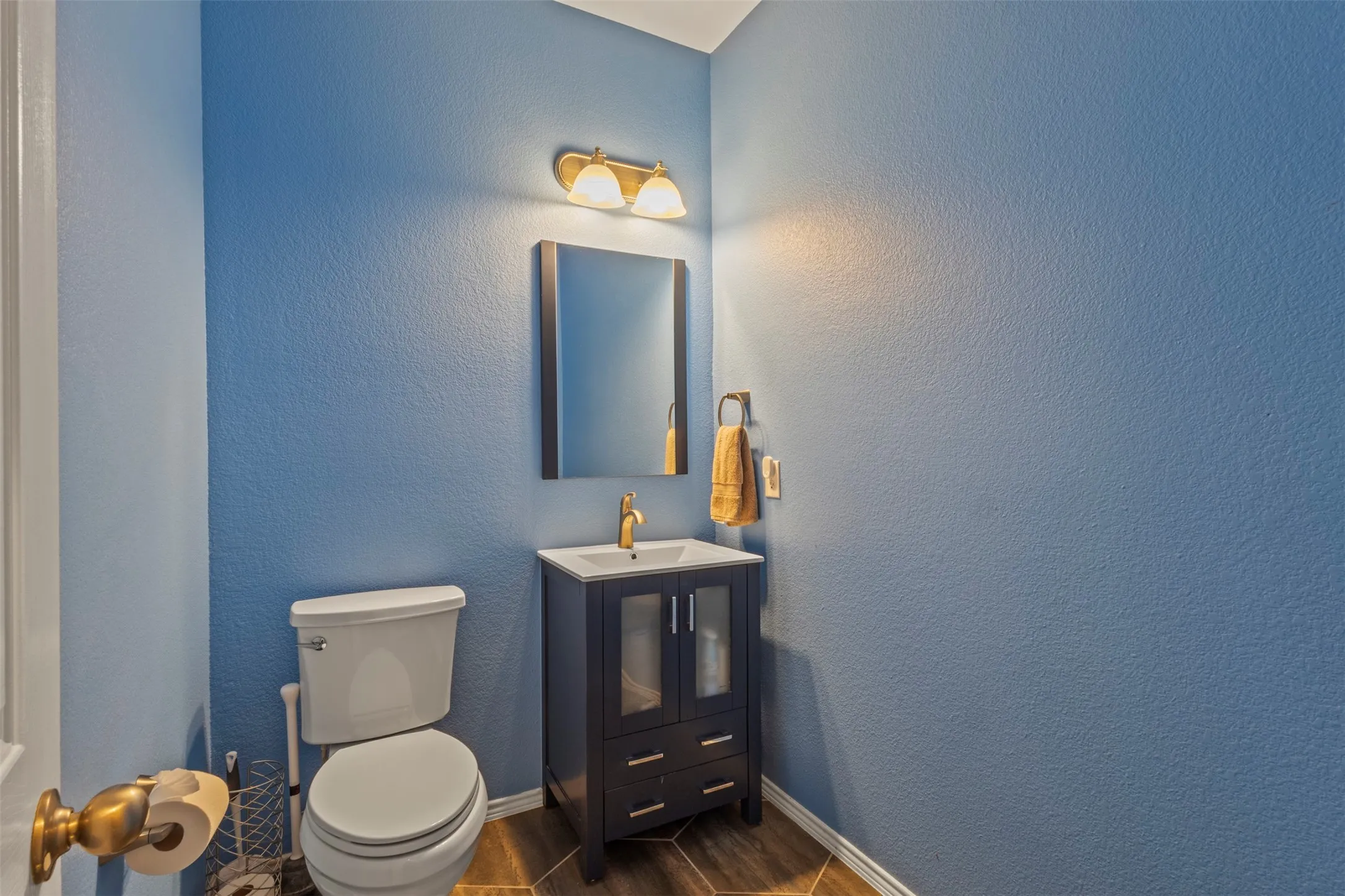 Single Family Residence For Sale in Collin County , 1203 Iron Horse Street, Wylie, Texas 75098, 4 Bedroom, 3 Bathroom, 2 Garage spaces, 3,083 Sqft, built in 2006, mls#21286219, Real Estate Agent in Wylie, Homes For Sale in Collin county, Homes For Sale in Wylie, Realtor in Wylie Texas, Real Estate Brokerage Independent Realty Texas, Luminita Cordes Realtor