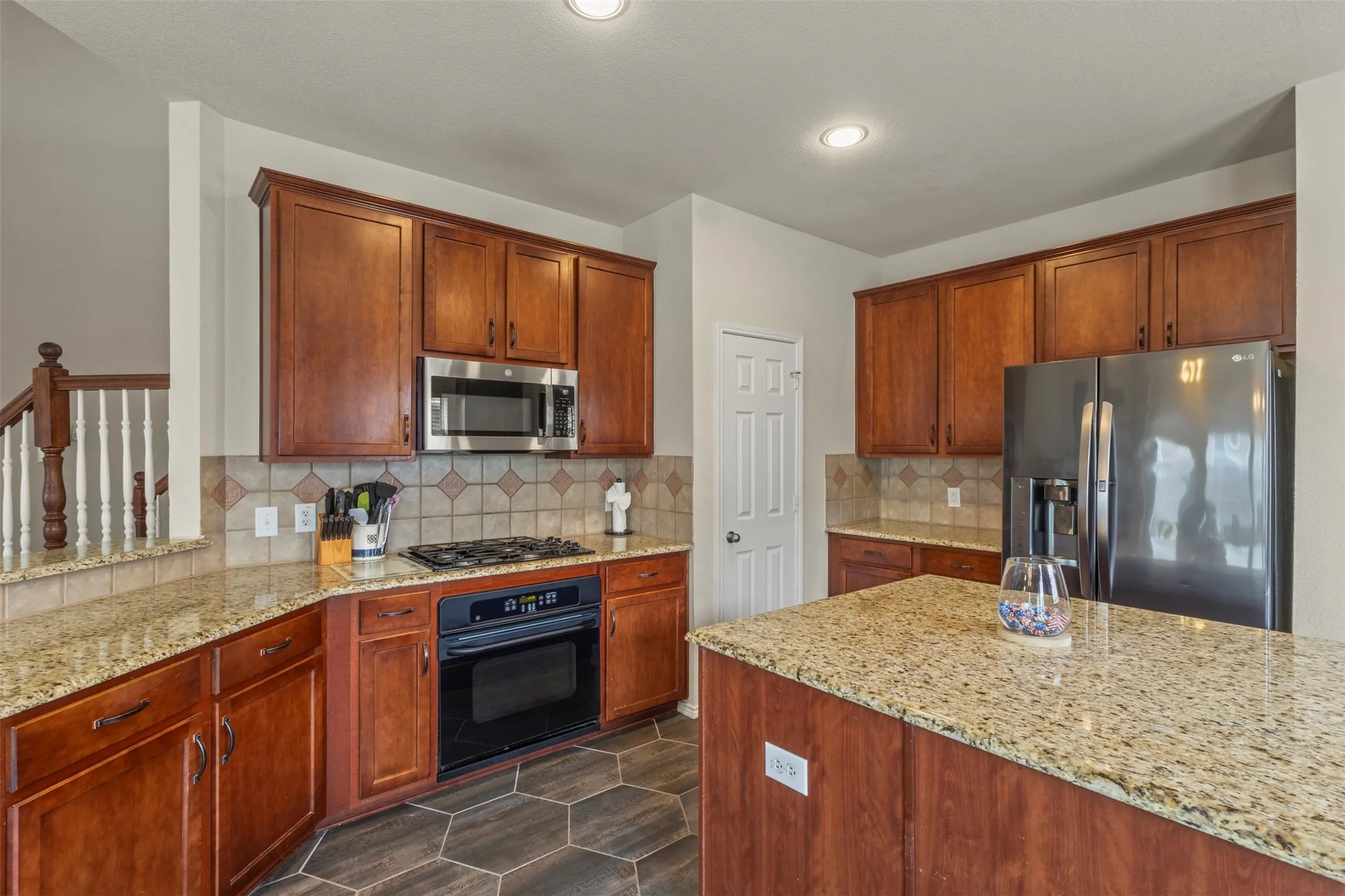 Single Family Residence For Sale in Collin County , 1203 Iron Horse Street, Wylie, Texas 75098, 4 Bedroom, 3 Bathroom, 2 Garage spaces, 3,083 Sqft, built in 2006, mls#21286219, Real Estate Agent in Wylie, Homes For Sale in Collin county, Homes For Sale in Wylie, Realtor in Wylie Texas, Real Estate Brokerage Independent Realty Texas, Luminita Cordes Realtor