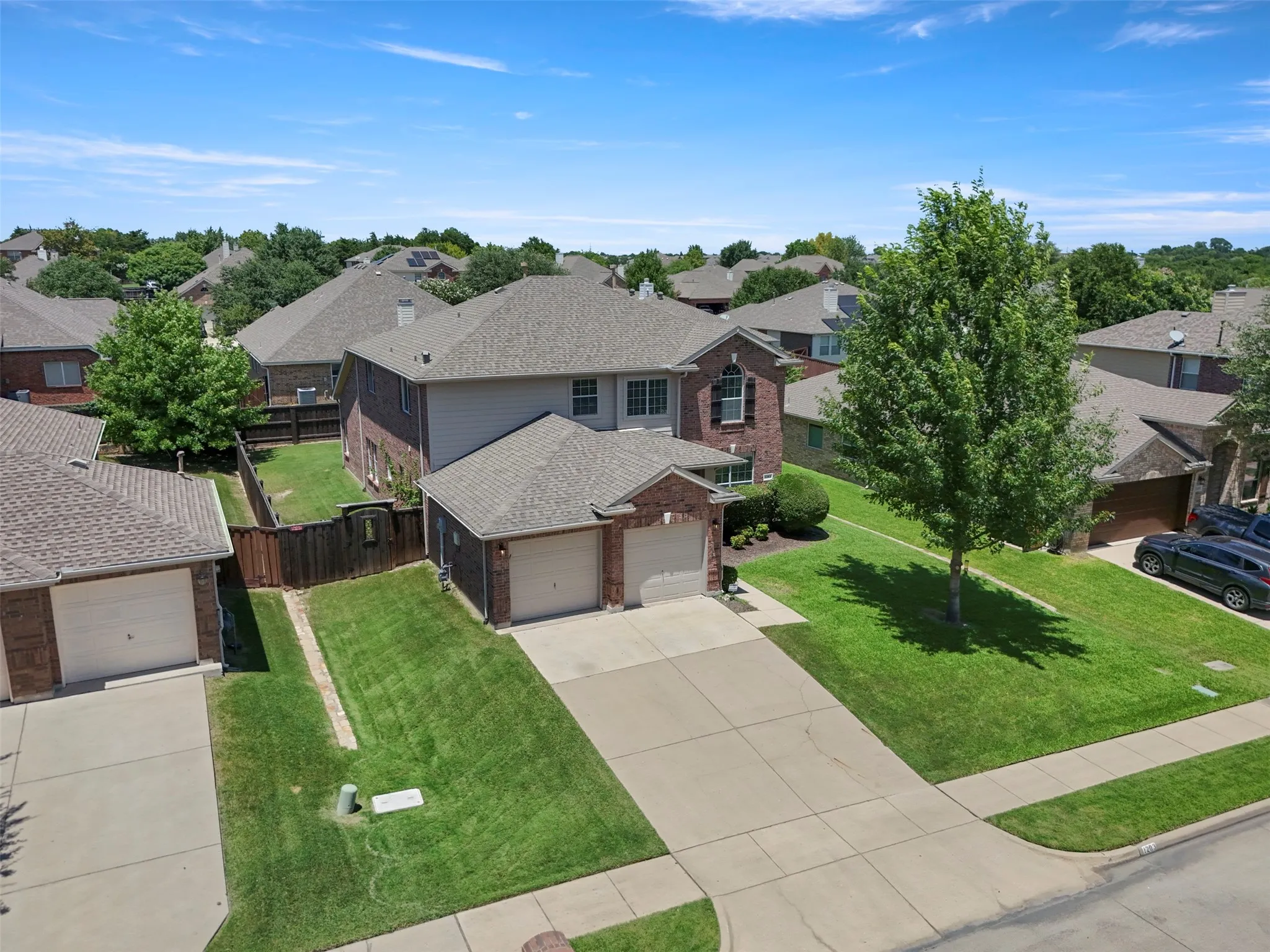 Single Family Residence For Sale in Collin County , 1203 Iron Horse Street, Wylie, Texas 75098, 4 Bedroom, 3 Bathroom, 2 Garage spaces, 3,083 Sqft, built in 2006, mls#21286219, Real Estate Agent in Wylie, Homes For Sale in Collin county, Homes For Sale in Wylie, Realtor in Wylie Texas, Real Estate Brokerage Independent Realty Texas, Luminita Cordes Realtor