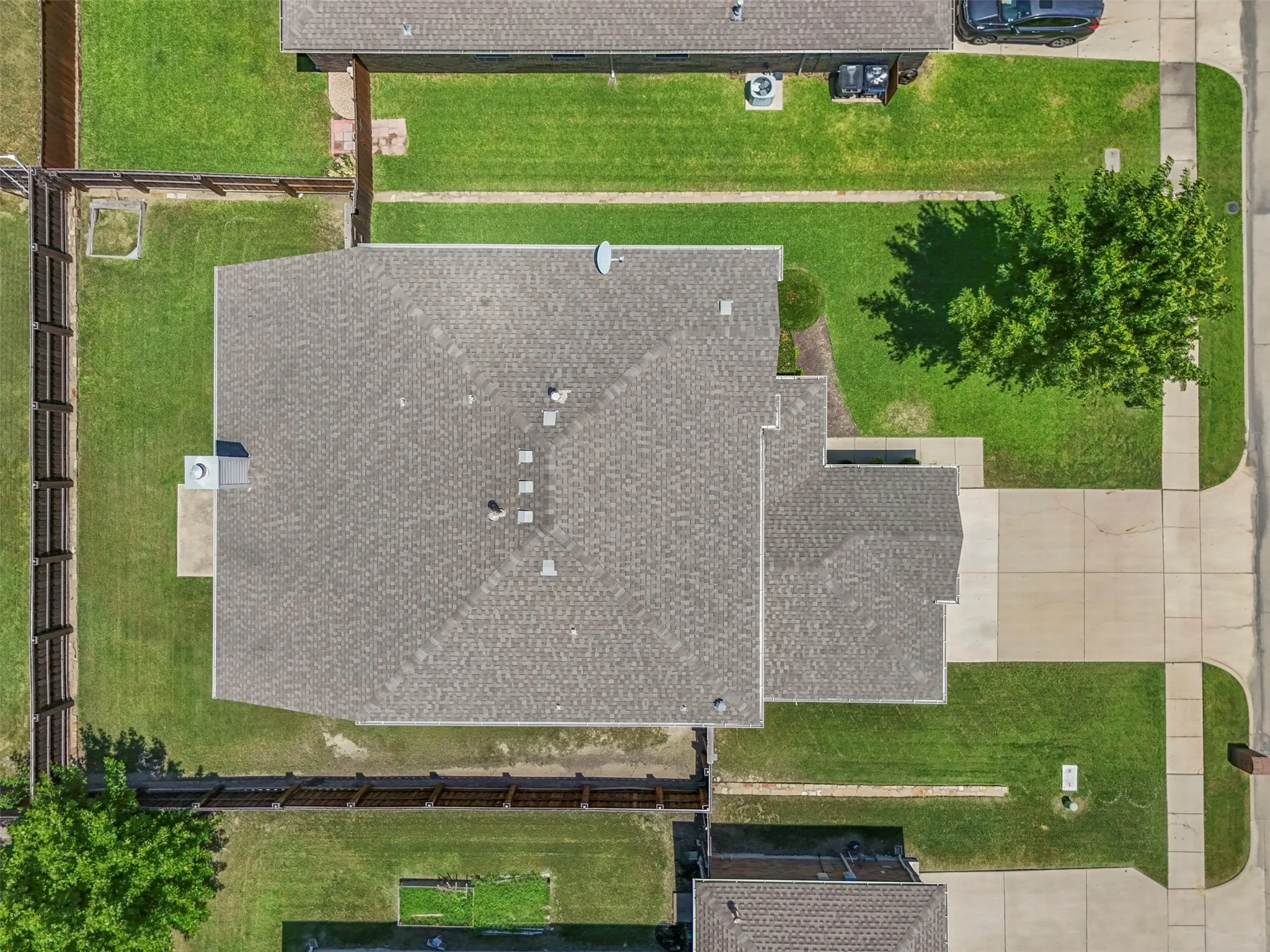 Single Family Residence For Sale in Collin County , 1203 Iron Horse Street, Wylie, Texas 75098, 4 Bedroom, 3 Bathroom, 2 Garage spaces, 3,083 Sqft, built in 2006, mls#21286219, Real Estate Agent in Wylie, Homes For Sale in Collin county, Homes For Sale in Wylie, Realtor in Wylie Texas, Real Estate Brokerage Independent Realty Texas, Luminita Cordes Realtor