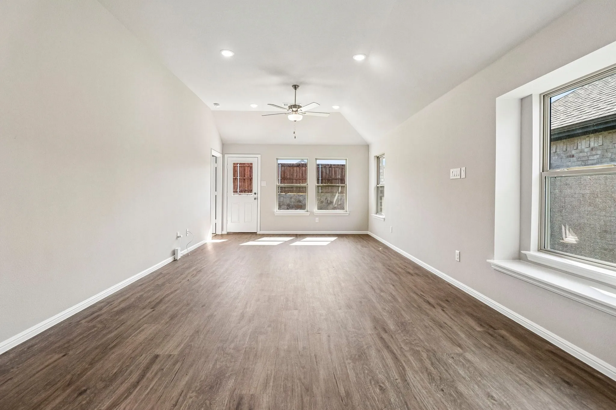 Single Family Residence For Sale in Collin County , 468 Tender Summit, Lavon, Texas 75166, 3 Bedroom, 2 Bathroom, 2 Garage spaces, 1,649 Sqft, built in 2026, mls#21271934, Real Estate Agent in Lavon, Homes For Sale in Collin county, Homes For Sale in Lavon, Realtor in Lavon Texas, Real Estate Brokerage Independent Realty Texas, Luminita Cordes Realtor