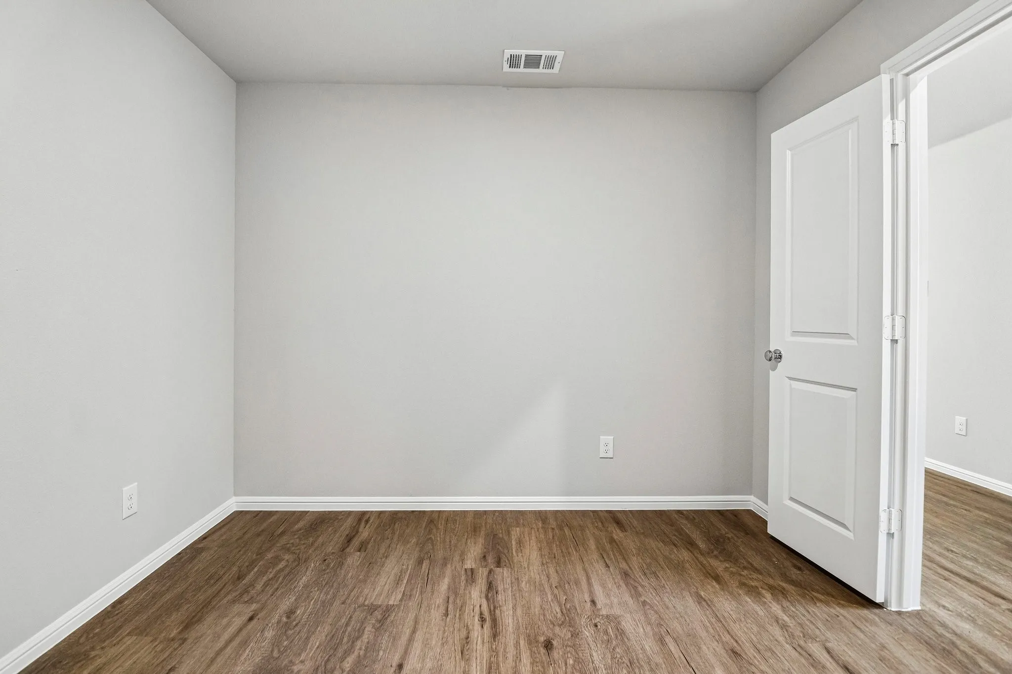 Single Family Residence For Sale in Collin County , 468 Tender Summit, Lavon, Texas 75166, 3 Bedroom, 2 Bathroom, 2 Garage spaces, 1,649 Sqft, built in 2026, mls#21271934, Real Estate Agent in Lavon, Homes For Sale in Collin county, Homes For Sale in Lavon, Realtor in Lavon Texas, Real Estate Brokerage Independent Realty Texas, Luminita Cordes Realtor