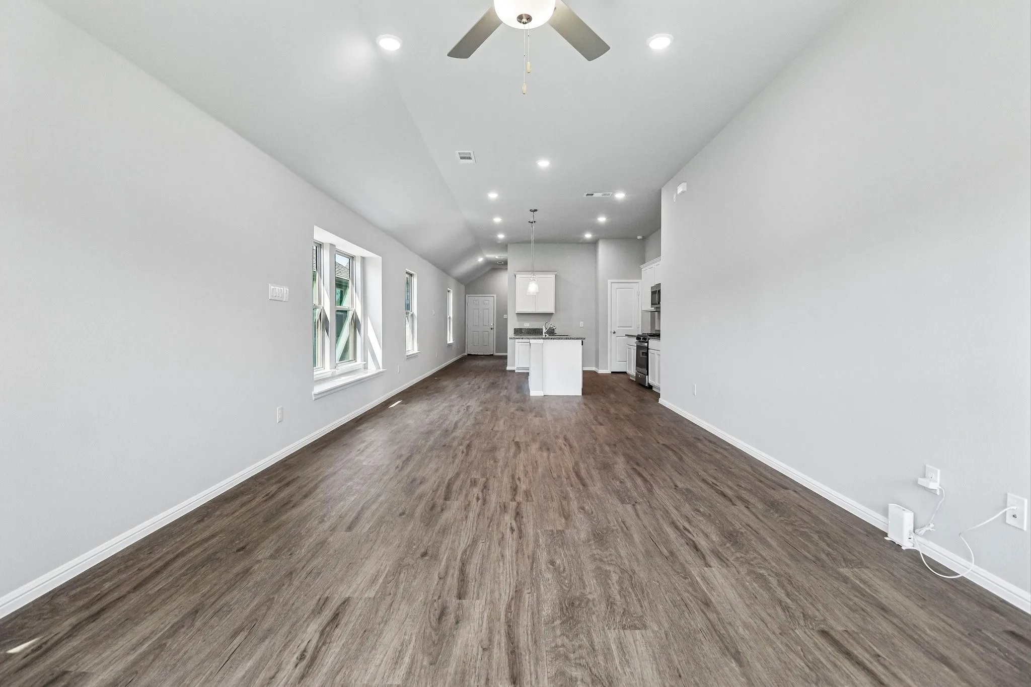 Single Family Residence For Sale in Collin County , 468 Tender Summit, Lavon, Texas 75166, 3 Bedroom, 2 Bathroom, 2 Garage spaces, 1,649 Sqft, built in 2026, mls#21271934, Real Estate Agent in Lavon, Homes For Sale in Collin county, Homes For Sale in Lavon, Realtor in Lavon Texas, Real Estate Brokerage Independent Realty Texas, Luminita Cordes Realtor