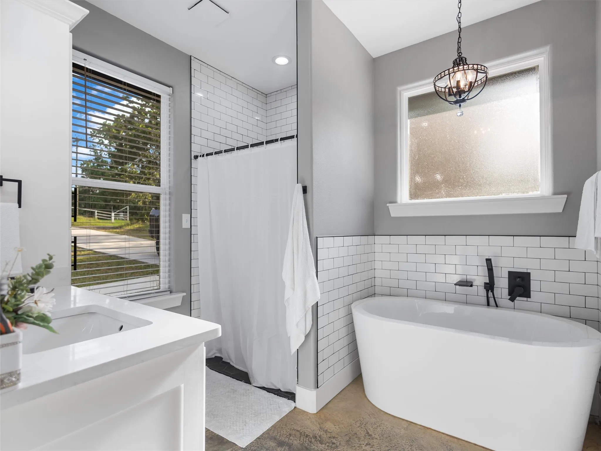 Single Family Residence For Sale in Upshur County , 1562 N Willow Oak Road, Gladewater, Texas 75647, 3 Bedrooms, 2 Bathrooms, 2 Garage spaces, 1,749 Sqft, built in 2024, Price $399,900, mls#21286247, Real Estate Agent in Gladewater, Homes For Sale in Upshur county, Homes For Sale in Gladewater, Realtor in Gladewater Texas, Real Estate Brokerage Independent Realty Texas, Luminita Cordes Realtor