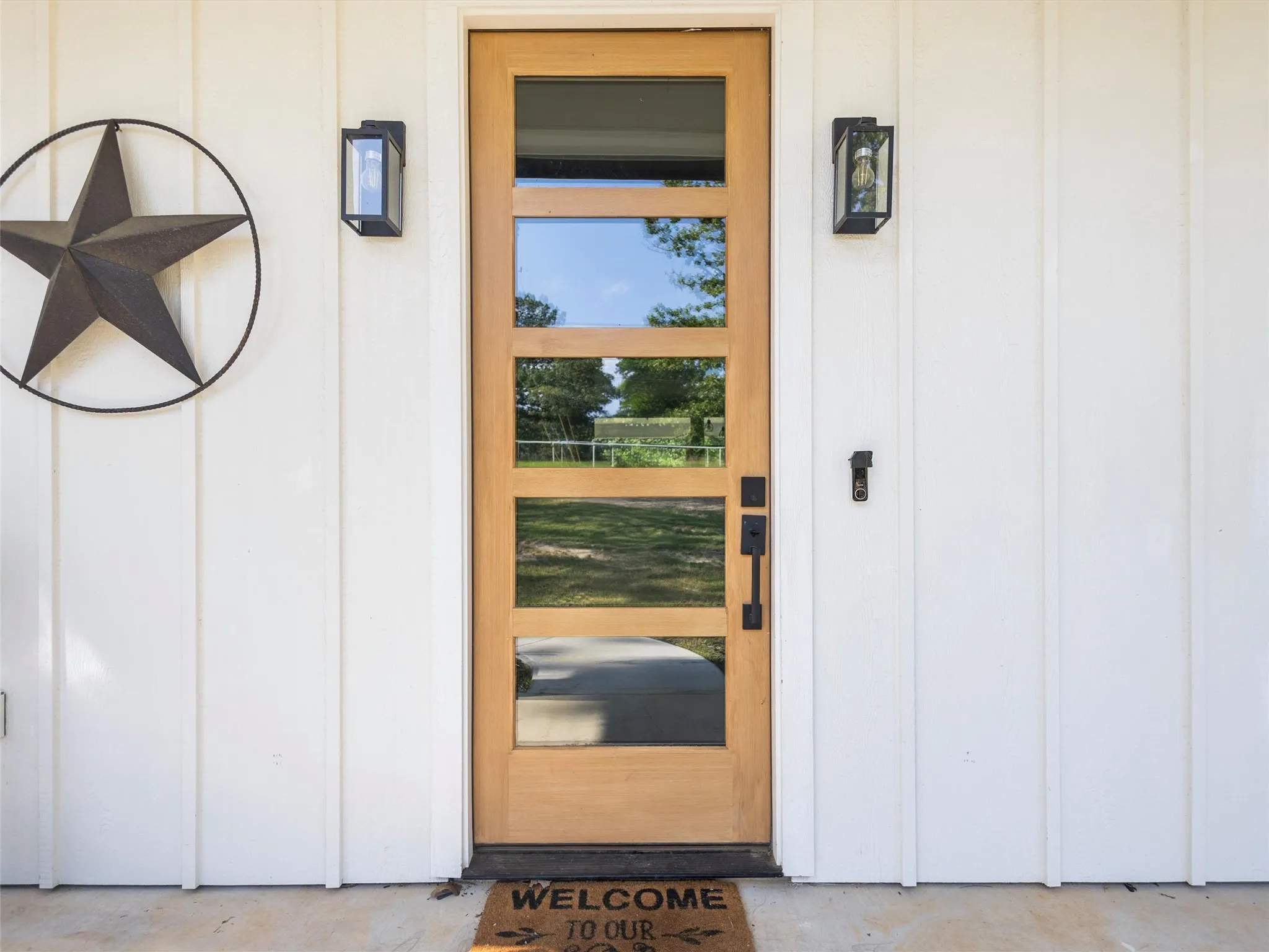 Single Family Residence For Sale in Upshur County , 1562 N Willow Oak Road, Gladewater, Texas 75647, 3 Bedrooms, 2 Bathrooms, 2 Garage spaces, 1,749 Sqft, built in 2024, Price $399,900, mls#21286247, Real Estate Agent in Gladewater, Homes For Sale in Upshur county, Homes For Sale in Gladewater, Realtor in Gladewater Texas, Real Estate Brokerage Independent Realty Texas, Luminita Cordes Realtor