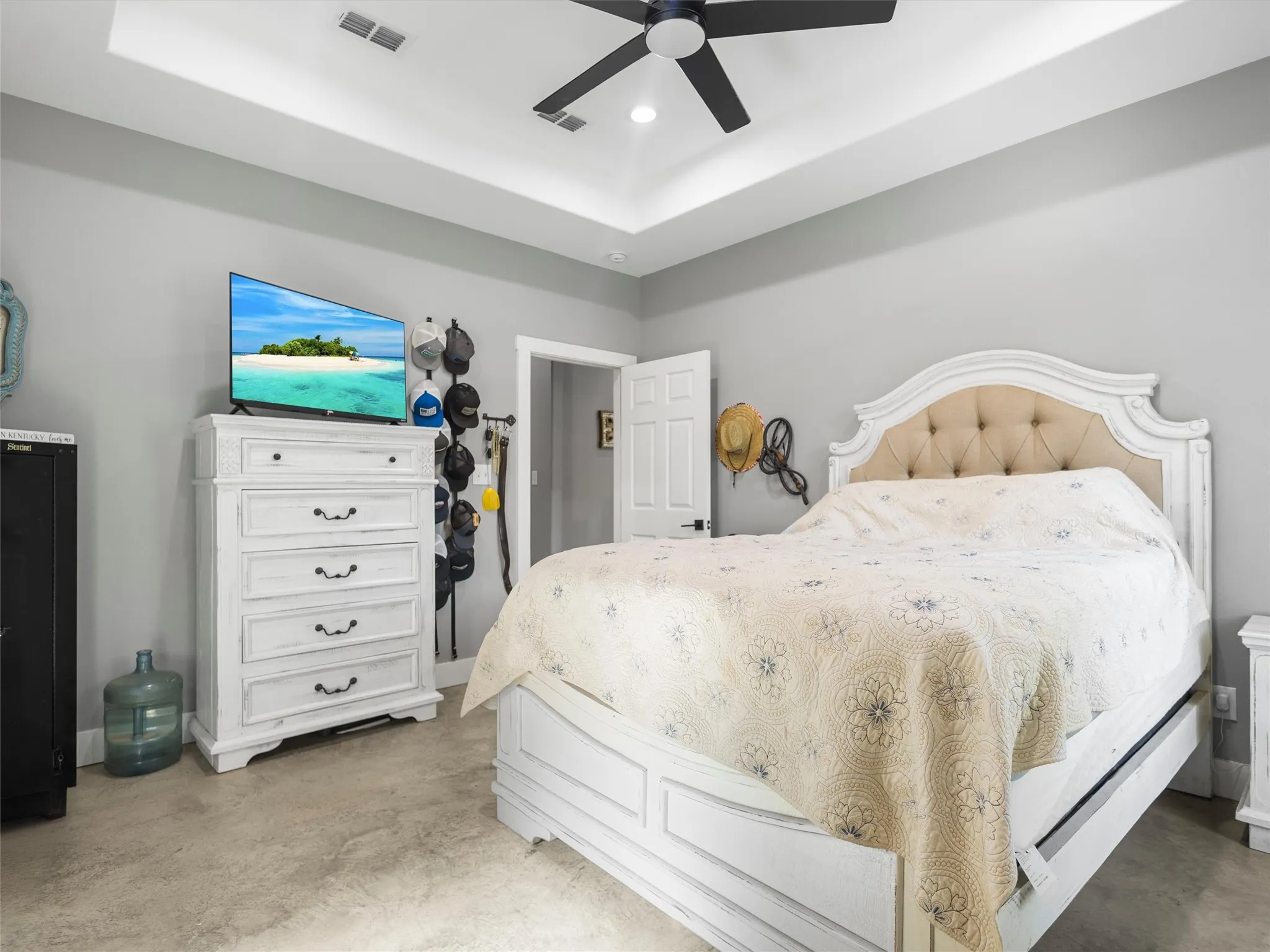 Single Family Residence For Sale in Upshur County , 1562 N Willow Oak Road, Gladewater, Texas 75647, 3 Bedrooms, 2 Bathrooms, 2 Garage spaces, 1,749 Sqft, built in 2024, Price $399,900, mls#21286247, Real Estate Agent in Gladewater, Homes For Sale in Upshur county, Homes For Sale in Gladewater, Realtor in Gladewater Texas, Real Estate Brokerage Independent Realty Texas, Luminita Cordes Realtor