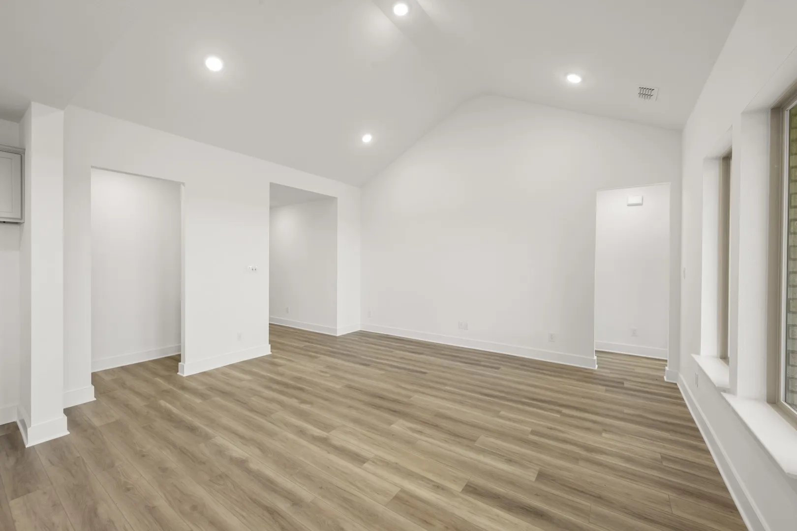 9116 Kansas Pacific- Living Room-2