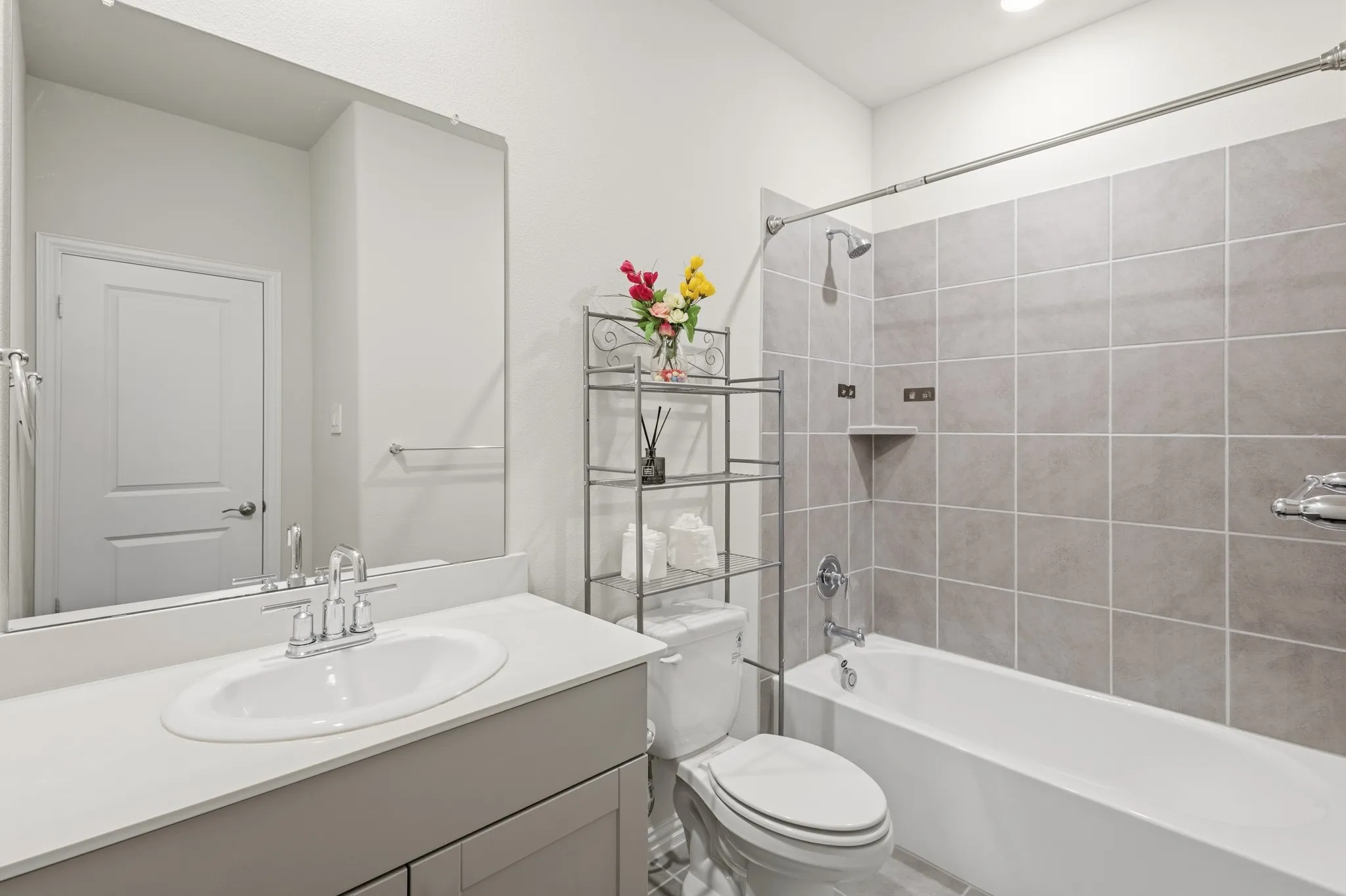 Single Family Residence For Rent in Collin County , 206 Goosewood Drive, Princeton, Texas 75071, 3 Bedroom, 2 Bathroom, 2 Garage spaces, 1,566 Sqft, built in 2023, mls#21280426, Real Estate Agent in Princeton, Homes For Rent in Collin county, Homes For Rent in Princeton, Realtor in Princeton Texas, Real Estate Brokerage Independent Realty Texas, Luminita Cordes Realtor
