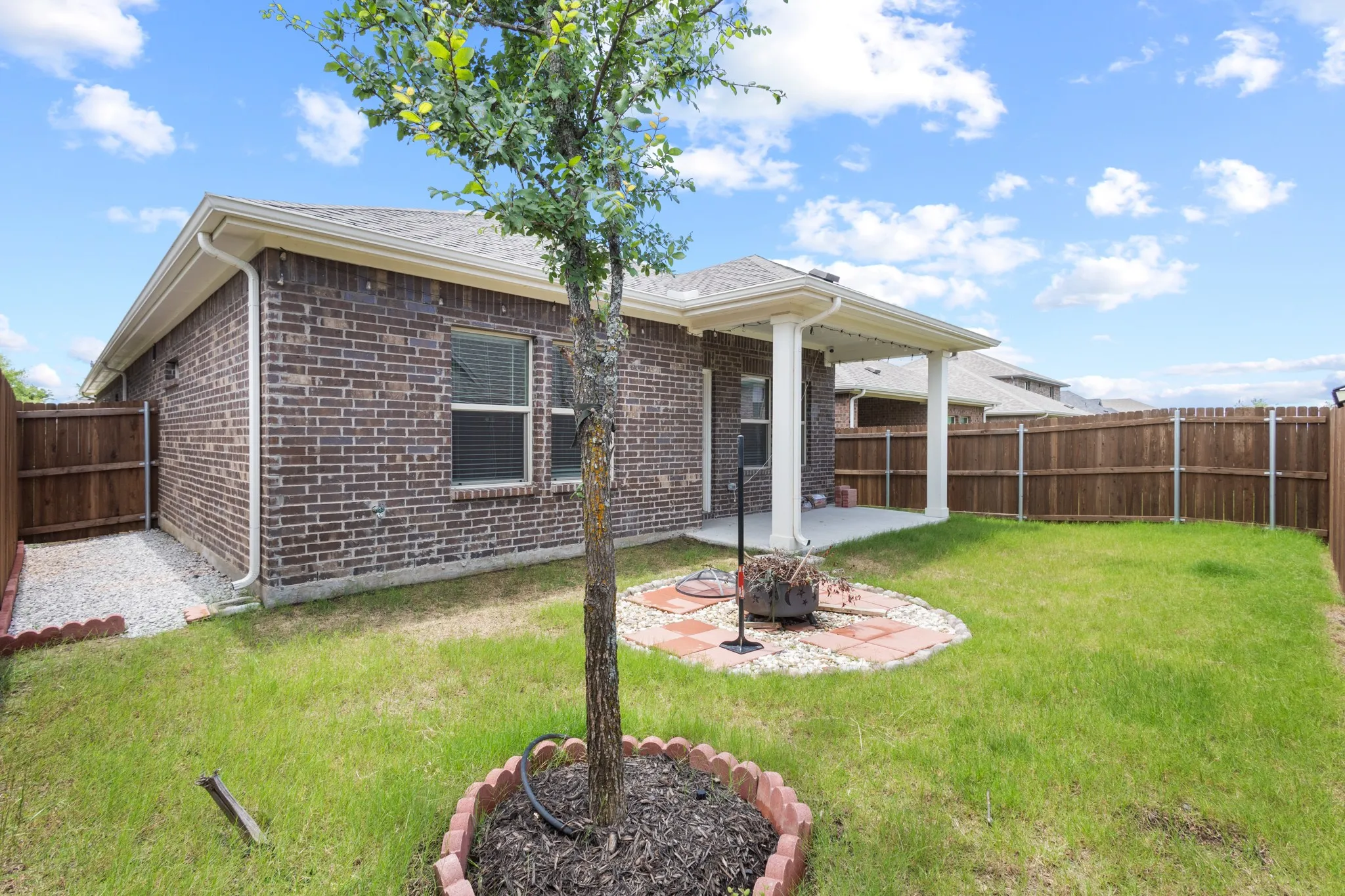 Single Family Residence For Rent in Collin County , 206 Goosewood Drive, Princeton, Texas 75071, 3 Bedroom, 2 Bathroom, 2 Garage spaces, 1,566 Sqft, built in 2023, mls#21280426, Real Estate Agent in Princeton, Homes For Rent in Collin county, Homes For Rent in Princeton, Realtor in Princeton Texas, Real Estate Brokerage Independent Realty Texas, Luminita Cordes Realtor