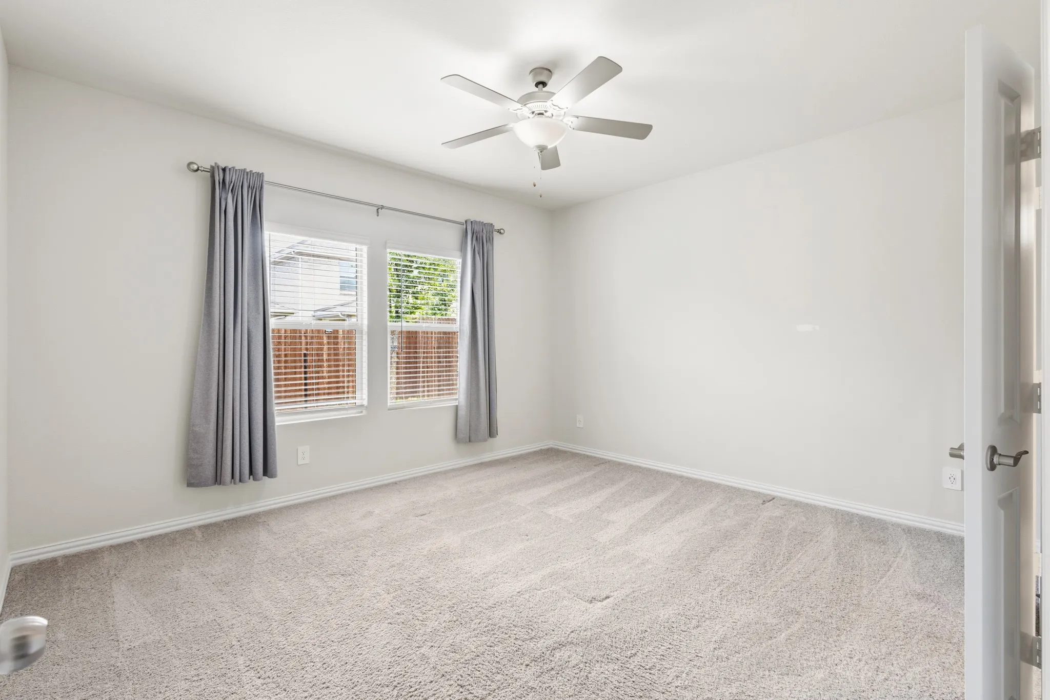 Single Family Residence For Rent in Collin County , 206 Goosewood Drive, Princeton, Texas 75071, 3 Bedroom, 2 Bathroom, 2 Garage spaces, 1,566 Sqft, built in 2023, mls#21280426, Real Estate Agent in Princeton, Homes For Rent in Collin county, Homes For Rent in Princeton, Realtor in Princeton Texas, Real Estate Brokerage Independent Realty Texas, Luminita Cordes Realtor