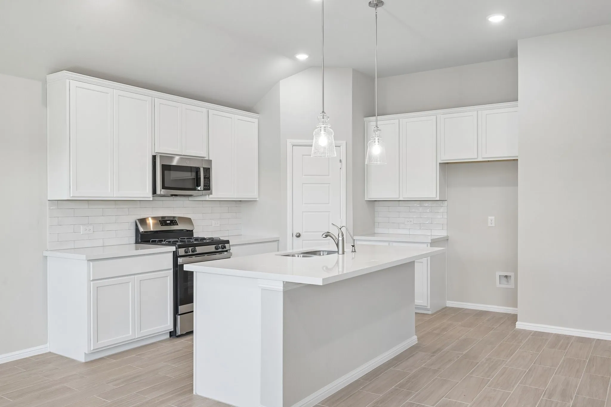 Single Family Residence For Sale in Collin County , 792 Grand Dale Drive, Lavon, Texas 75166, 4 Bedroom, 3 Bathroom, 2 Garage spaces, 2,184 Sqft, built in 2026, mls#21276404, Real Estate Agent in Lavon, Homes For Sale in Collin county, Homes For Sale in Lavon, Realtor in Lavon Texas, Real Estate Brokerage Independent Realty Texas, Luminita Cordes Realtor