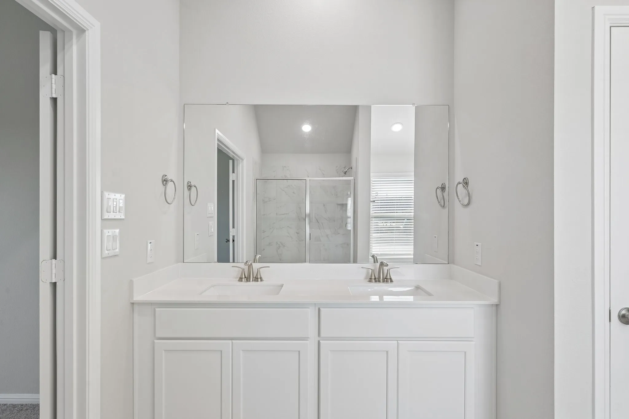 Single Family Residence For Sale in Collin County , 792 Grand Dale Drive, Lavon, Texas 75166, 4 Bedroom, 3 Bathroom, 2 Garage spaces, 2,184 Sqft, built in 2026, mls#21276404, Real Estate Agent in Lavon, Homes For Sale in Collin county, Homes For Sale in Lavon, Realtor in Lavon Texas, Real Estate Brokerage Independent Realty Texas, Luminita Cordes Realtor