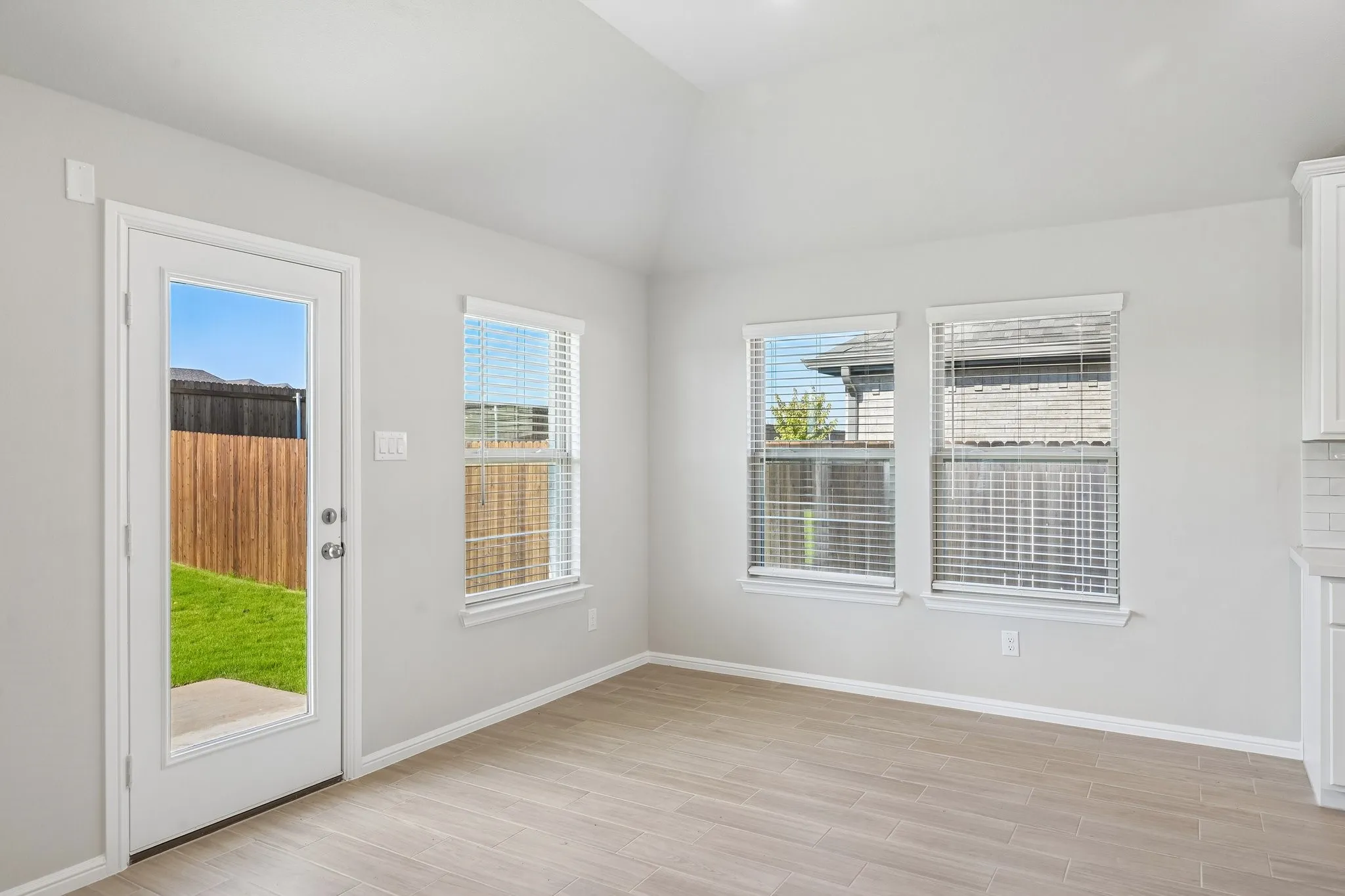 Single Family Residence For Sale in Collin County , 792 Grand Dale Drive, Lavon, Texas 75166, 4 Bedroom, 3 Bathroom, 2 Garage spaces, 2,184 Sqft, built in 2026, mls#21276404, Real Estate Agent in Lavon, Homes For Sale in Collin county, Homes For Sale in Lavon, Realtor in Lavon Texas, Real Estate Brokerage Independent Realty Texas, Luminita Cordes Realtor