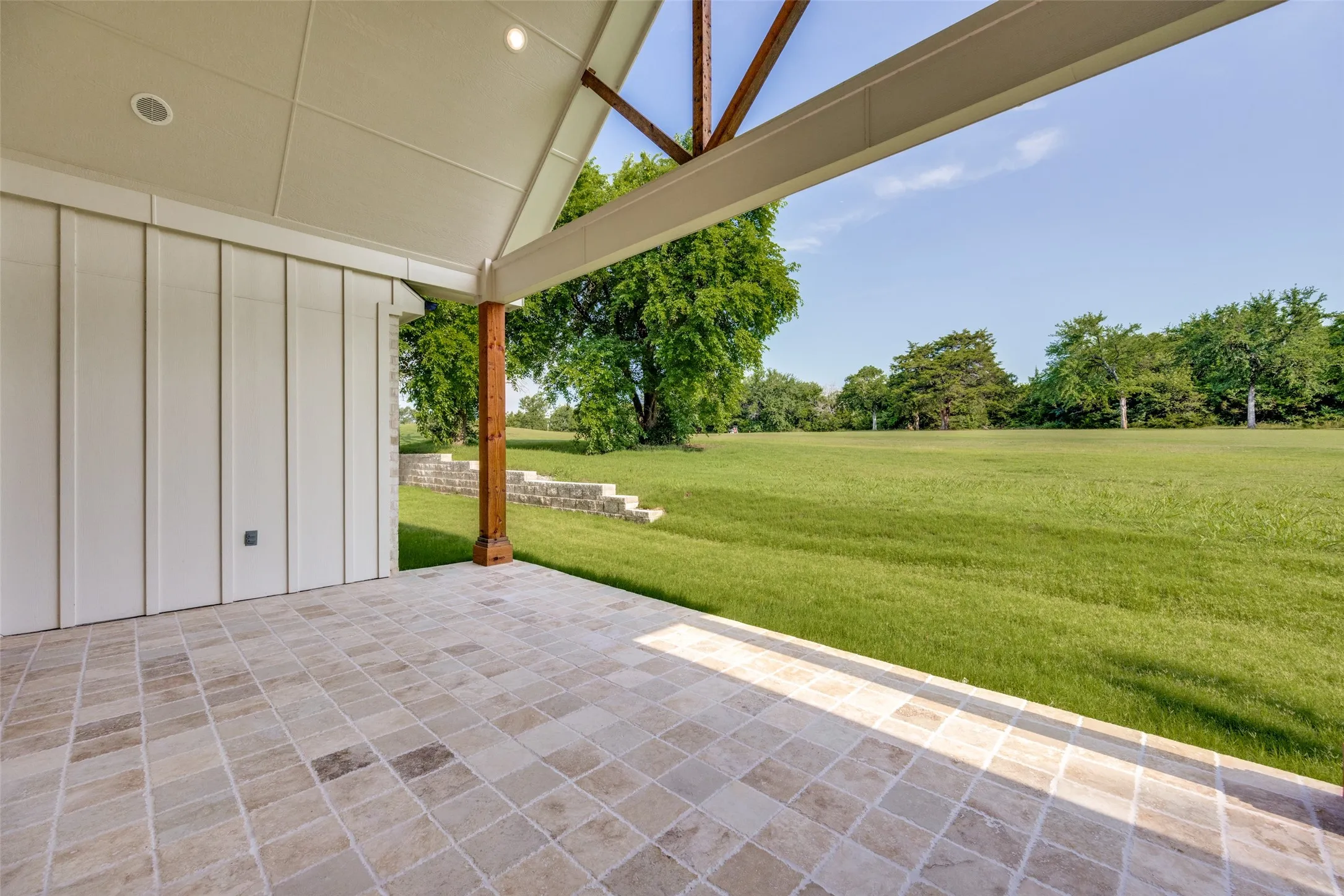 Single Family Residence For Sale in Grayson County , 145 Eagle Chase Lane, Pottsboro, Texas 75076, 4 Bedroom, 3 Bathroom, 3 Garage spaces, 3,111 Sqft, built in 2026, mls#21285329, Real Estate Agent in Pottsboro, Homes For Sale in Grayson county, Homes For Sale in Pottsboro, Realtor in Pottsboro Texas, Real Estate Brokerage Independent Realty Texas, Luminita Cordes Realtor
