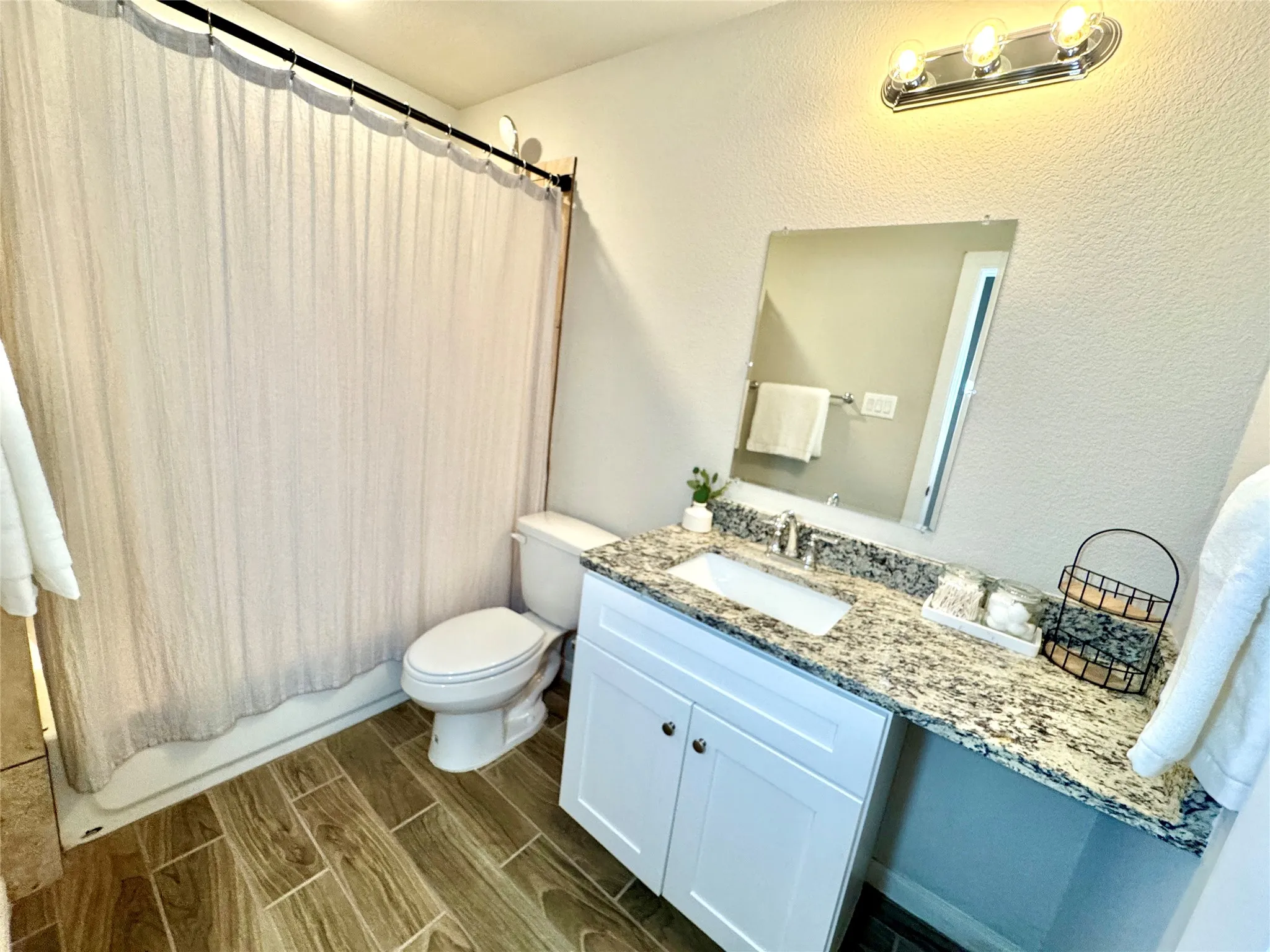 Single Family Residence For Sale in Wise County , 124 Oakwood Street, Chico, Texas 76431, 4 Bedroom, 2 Bathroom, Garage spaces, 1,591 Sqft, built in 2021, mls#21283941, Real Estate Agent in Chico, Homes For Sale in Wise county, Homes For Sale in Chico, Realtor in Chico Texas, Real Estate Brokerage Independent Realty Texas, Luminita Cordes Realtor