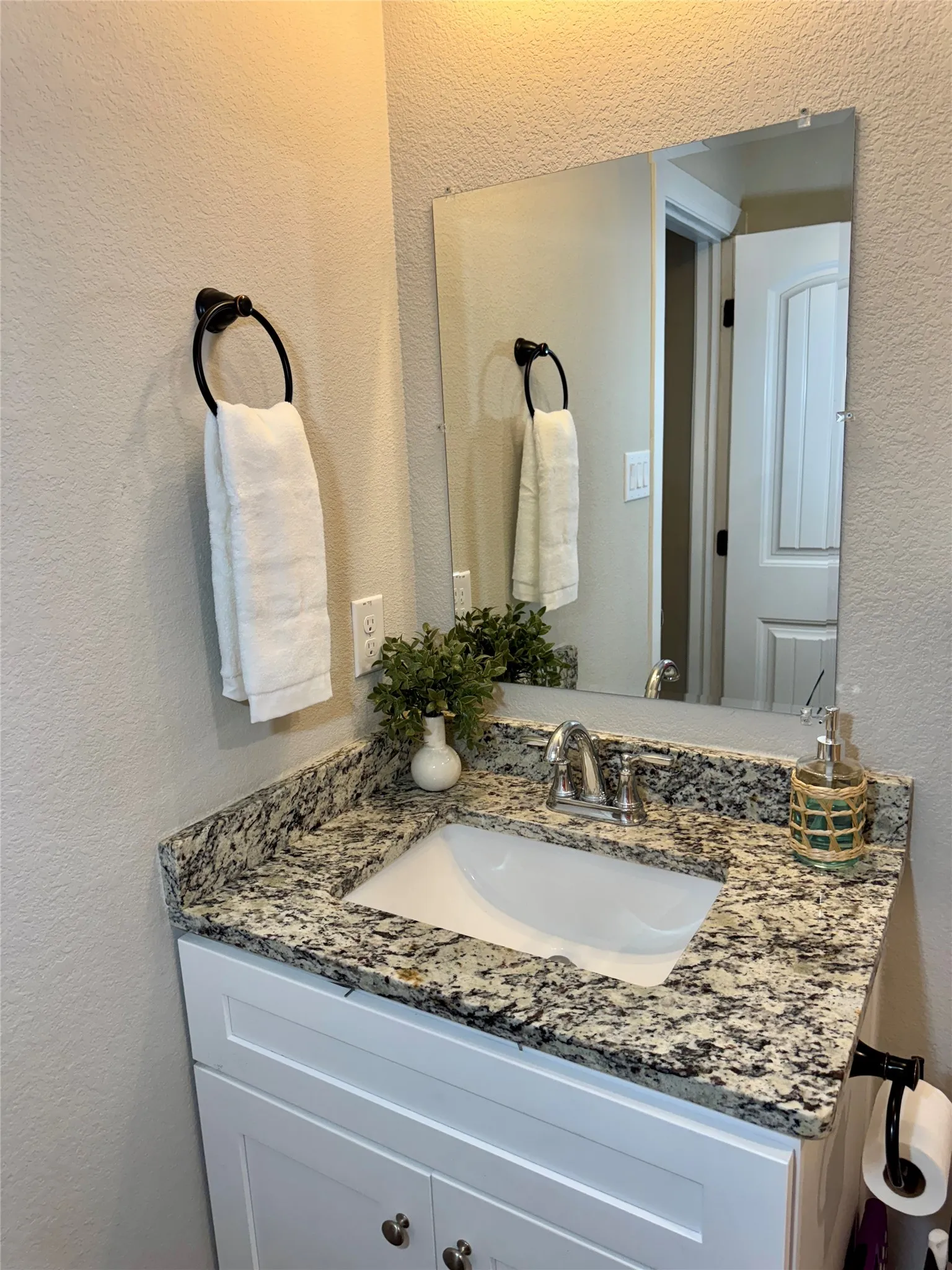 Primary sink
