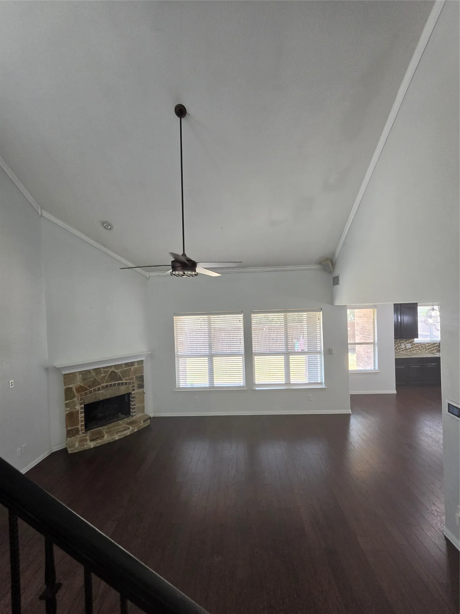 Single Family Residence For Rent in Denton County , 1320 Wheatear Drive, Little Elm, Texas 75068, 4 Bedroom, 3 Bathroom, 2 Garage spaces, 2,844 Sqft, built in 2011, mls#21286294, Real Estate Agent in Little Elm, Homes For Rent in Denton county, Homes For Rent in Little Elm, Realtor in Little Elm Texas, Real Estate Brokerage Independent Realty Texas, Luminita Cordes Realtor